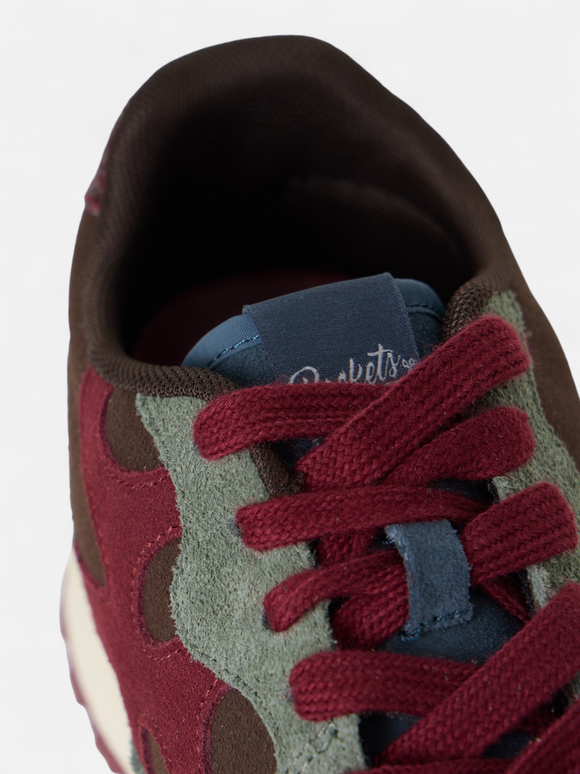 RACKETS09 burgundy sneaker