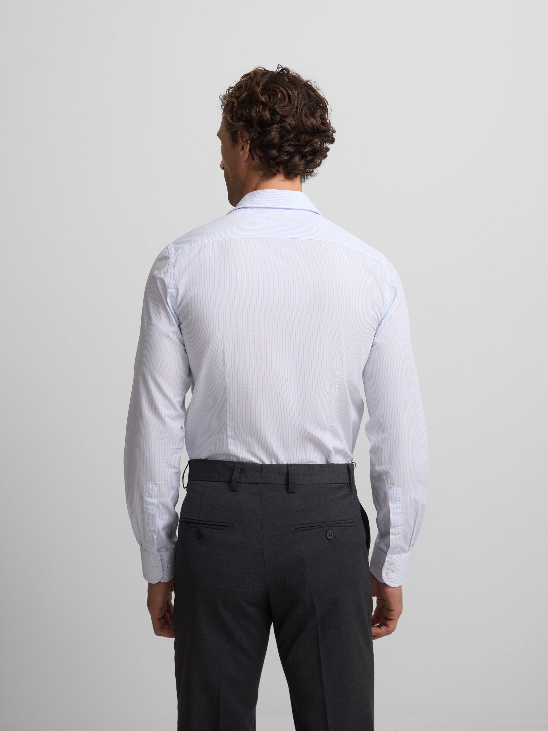 Light blue mid-stripe dress shirt