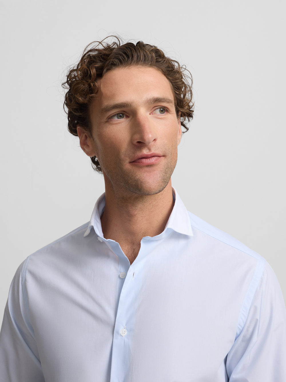 Camisa vestir cuello blanco mil rayas celeste