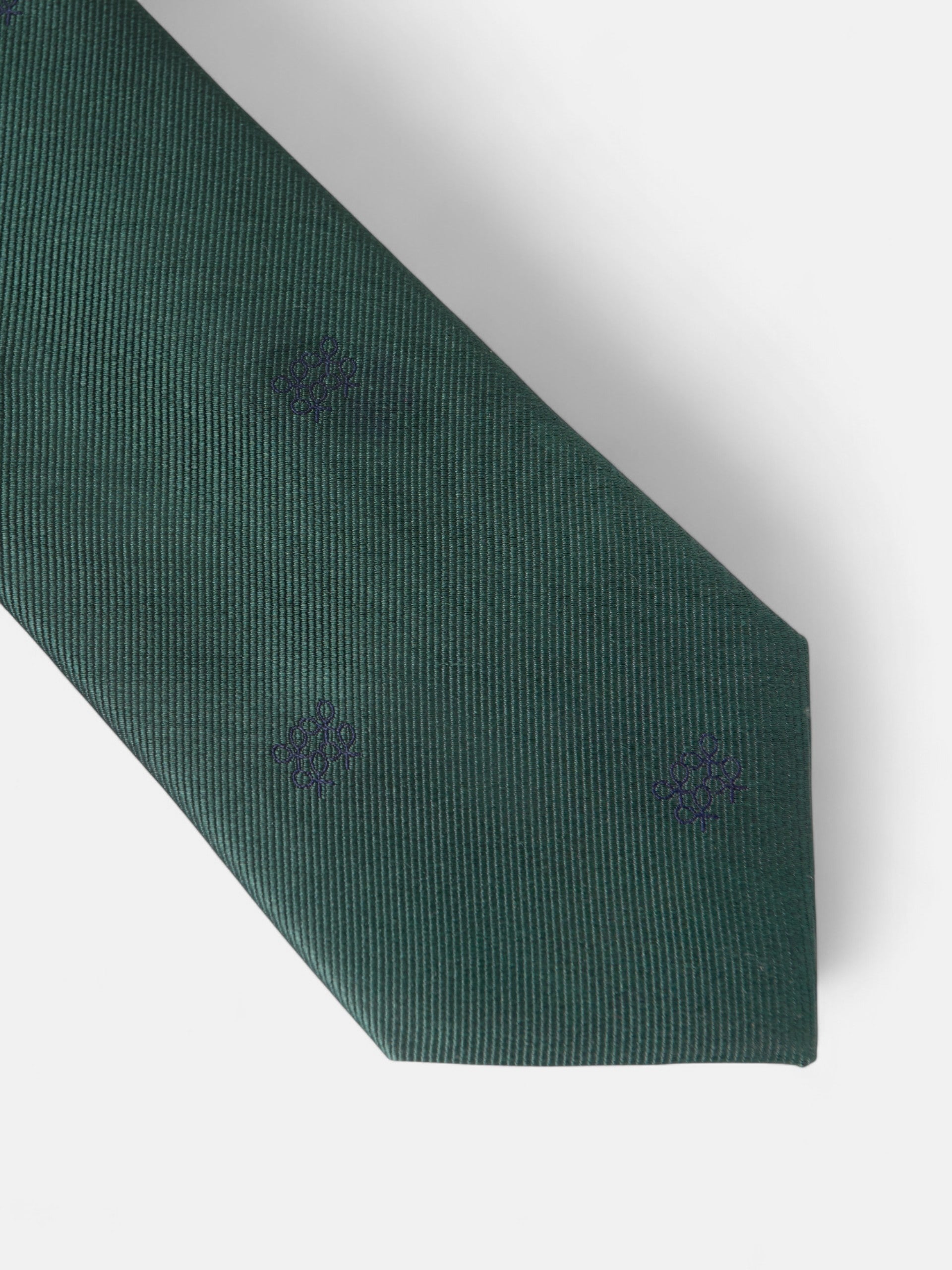 Gravata com padrão geométrico de raquetes verde