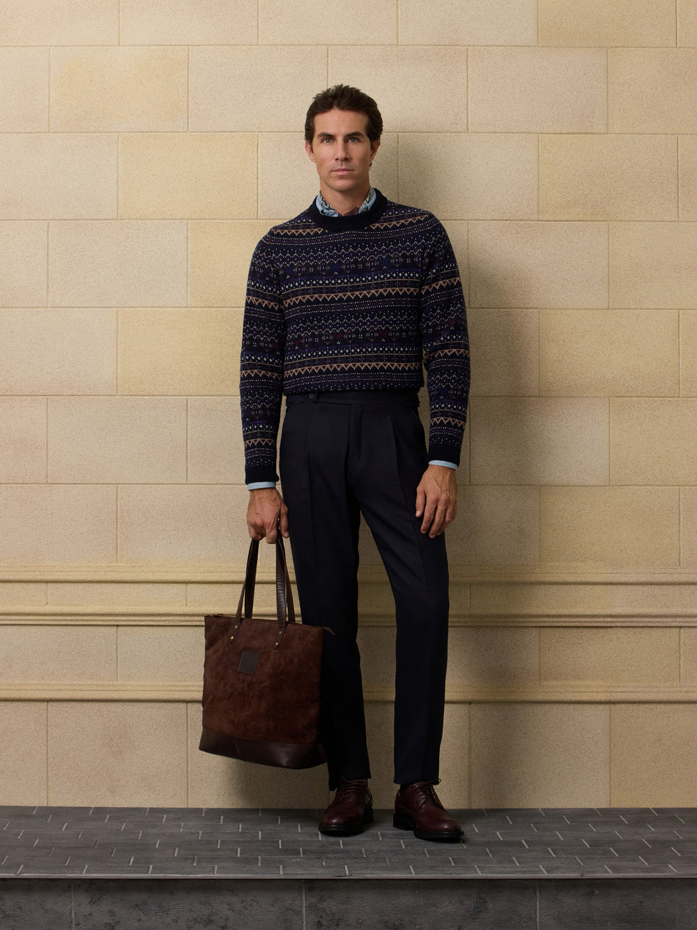 Pantalon plissé bleu marine unique