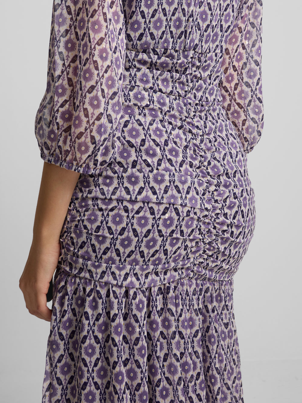 Vestido manga francesa estampado malva