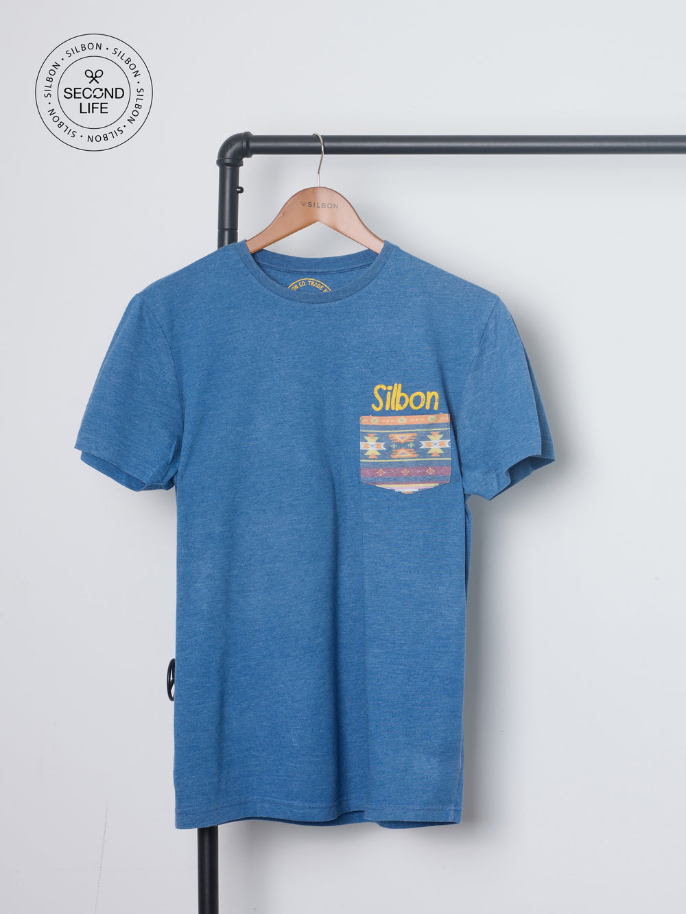 Camiseta second life