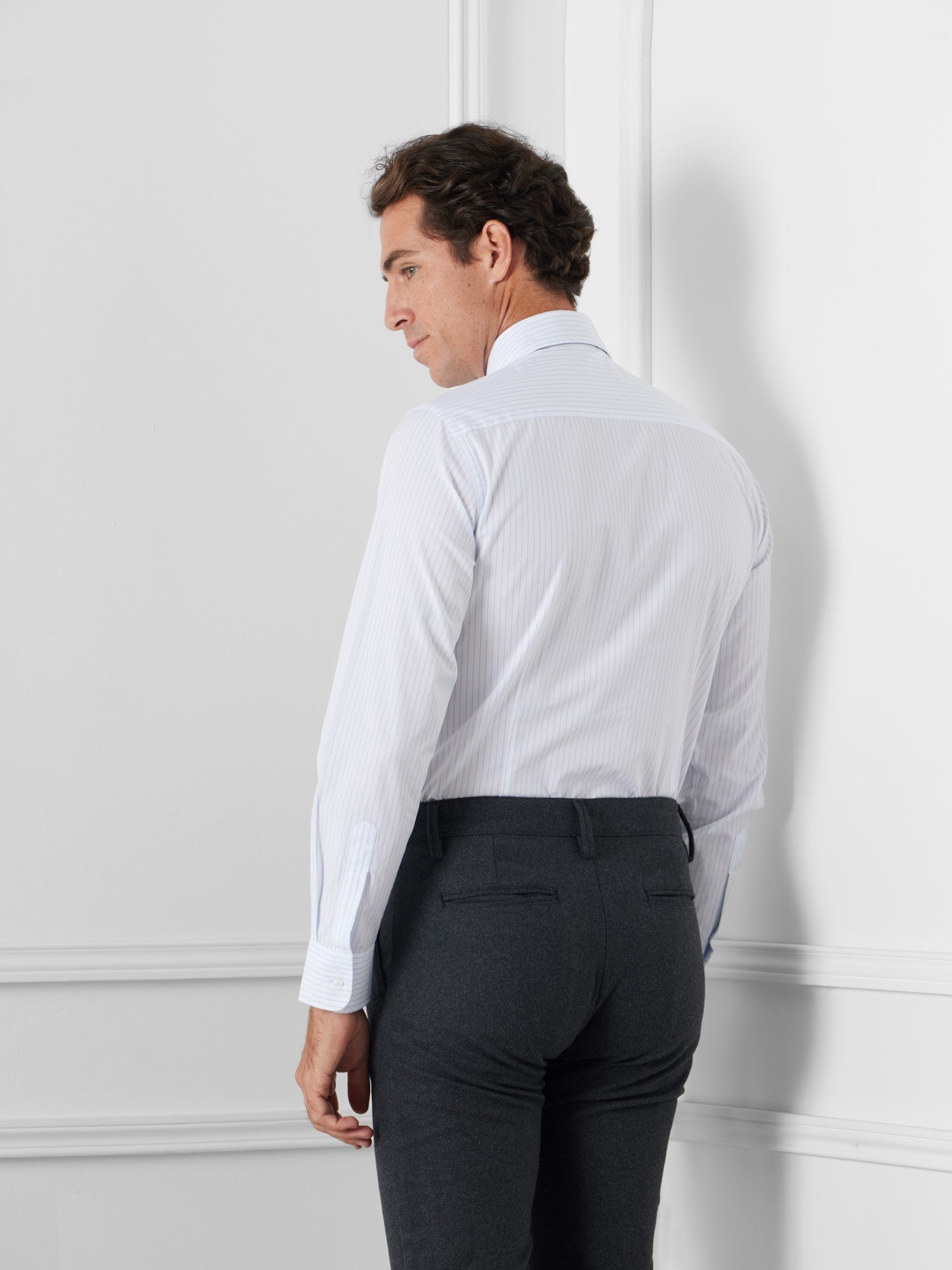 Pantalon vestir unique pinzas prolonga gris