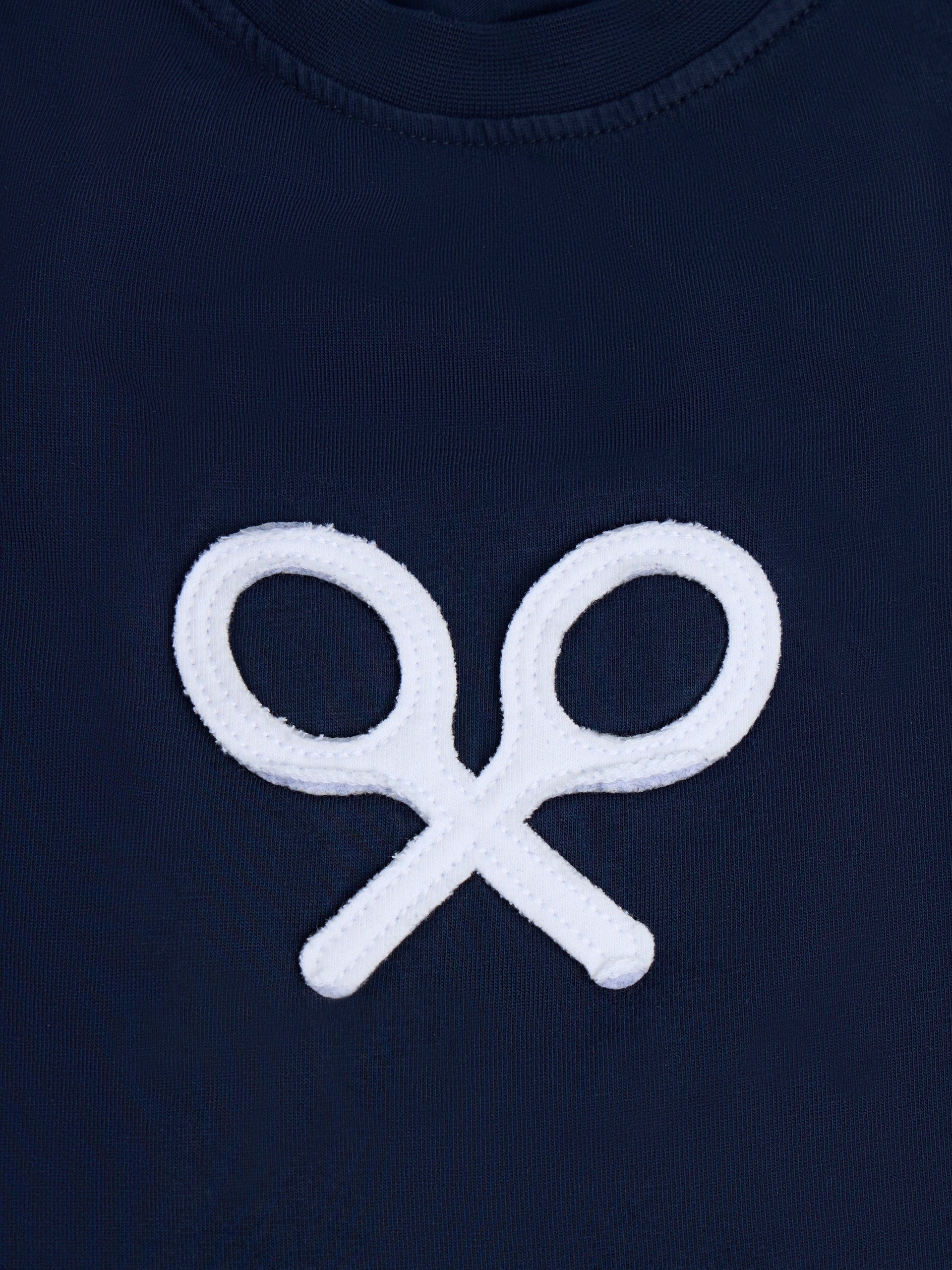 Camiseta mascota azul marino