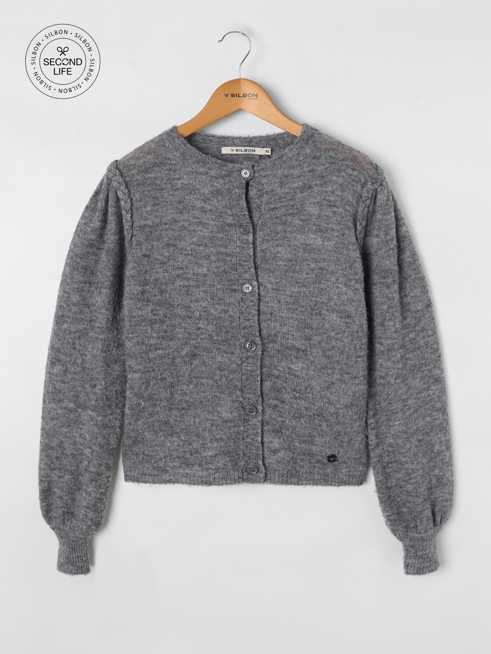 Jersey/cardigan woman second life