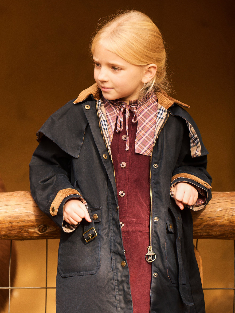 Parka longue bleu marine cirée pour filles