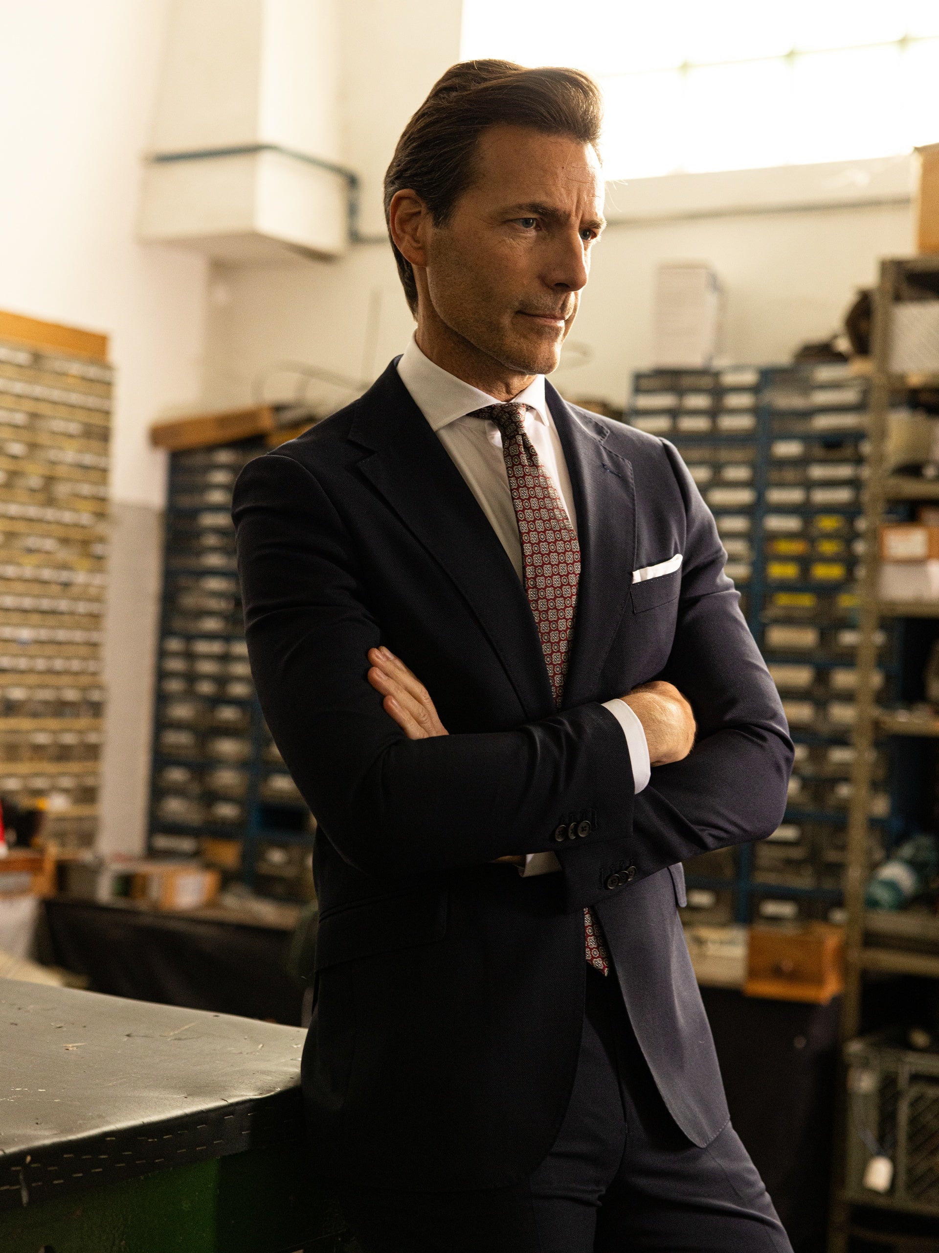 Navy blue structured suit jacket