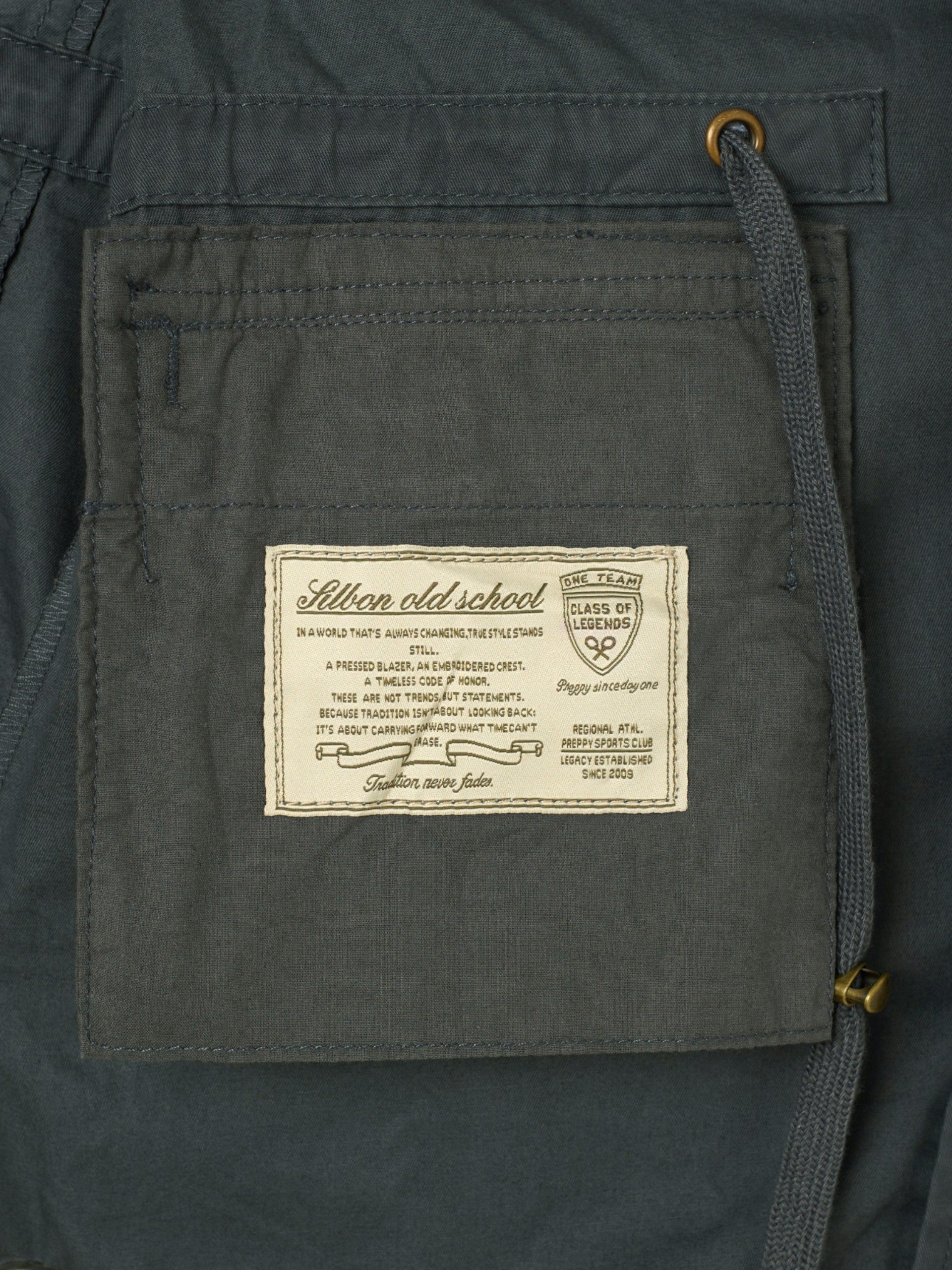 Chaqueta militar verde oscuro