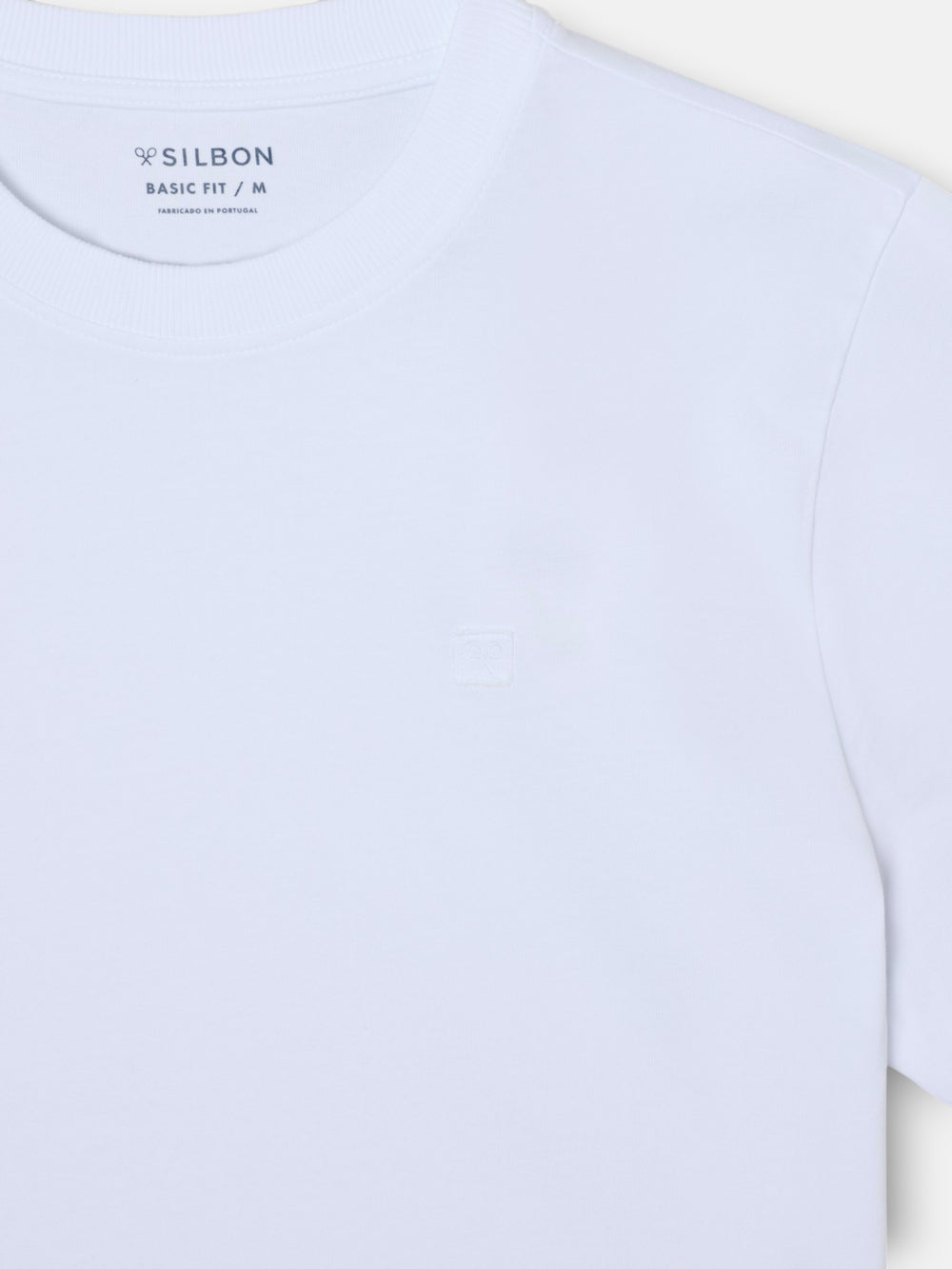 Camiseta lisa minilogo parche blanco