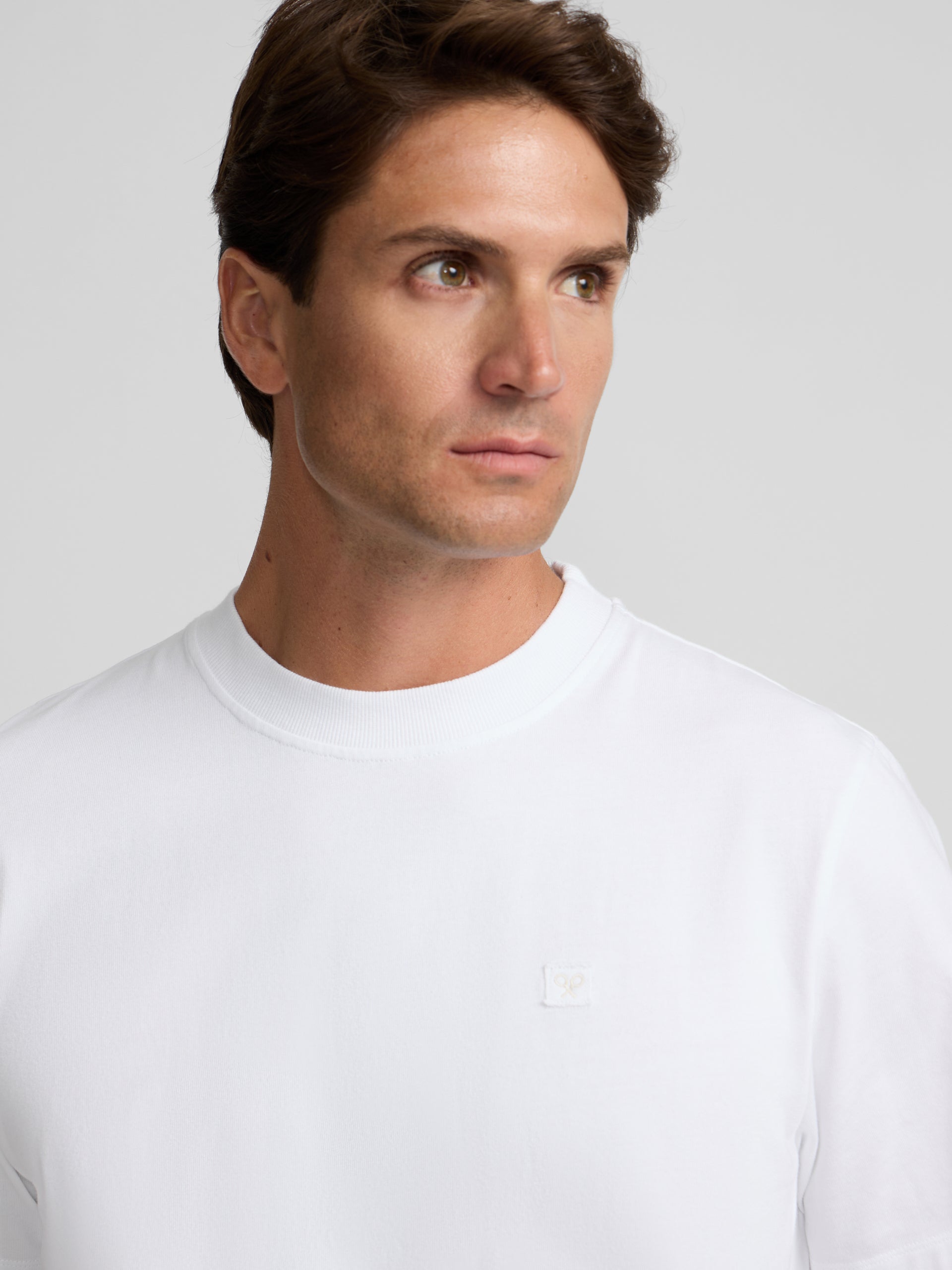 T-shirt lisa minilogo emblema branco