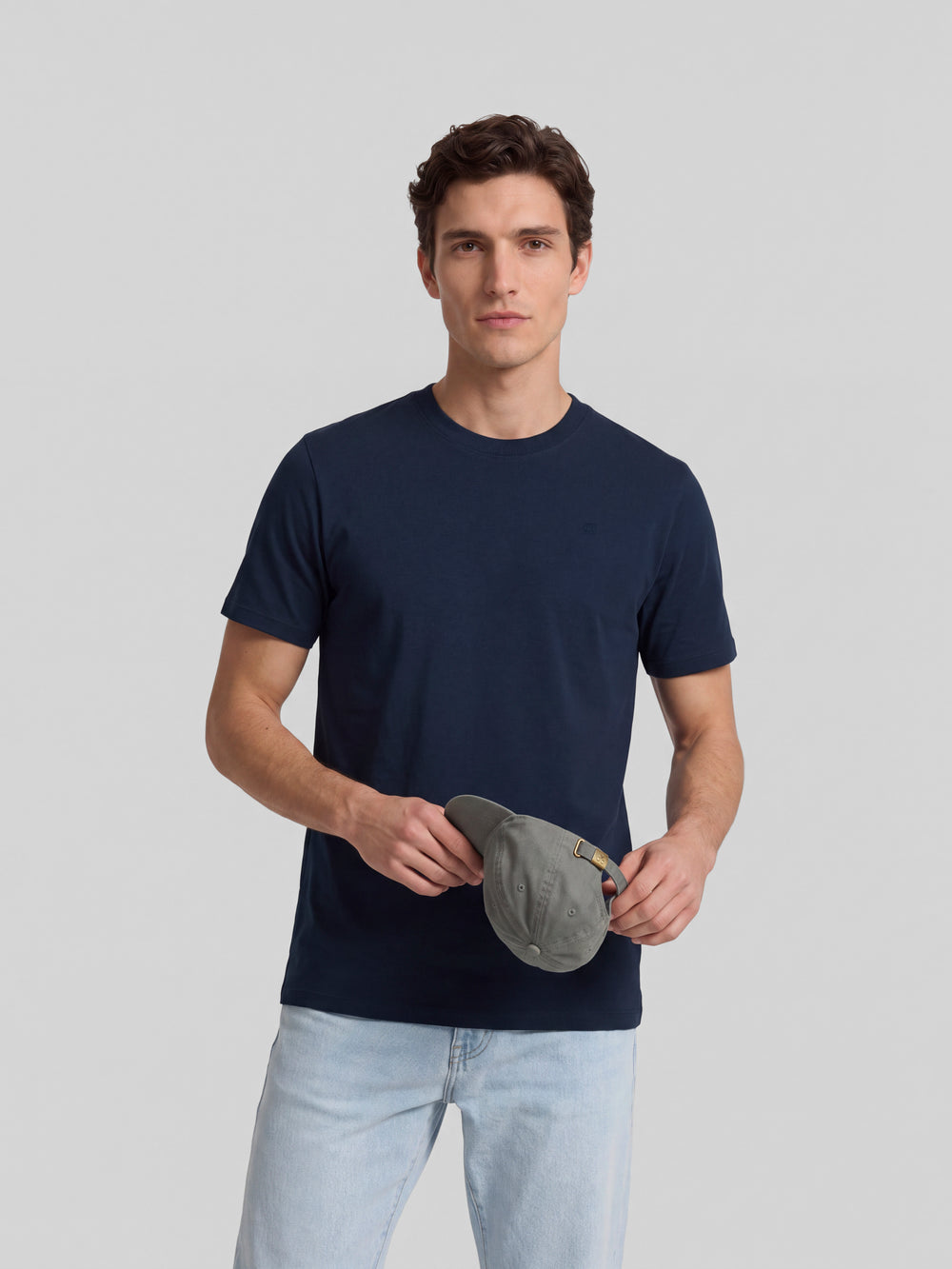 Camiseta lisa minilogo parche azul marino