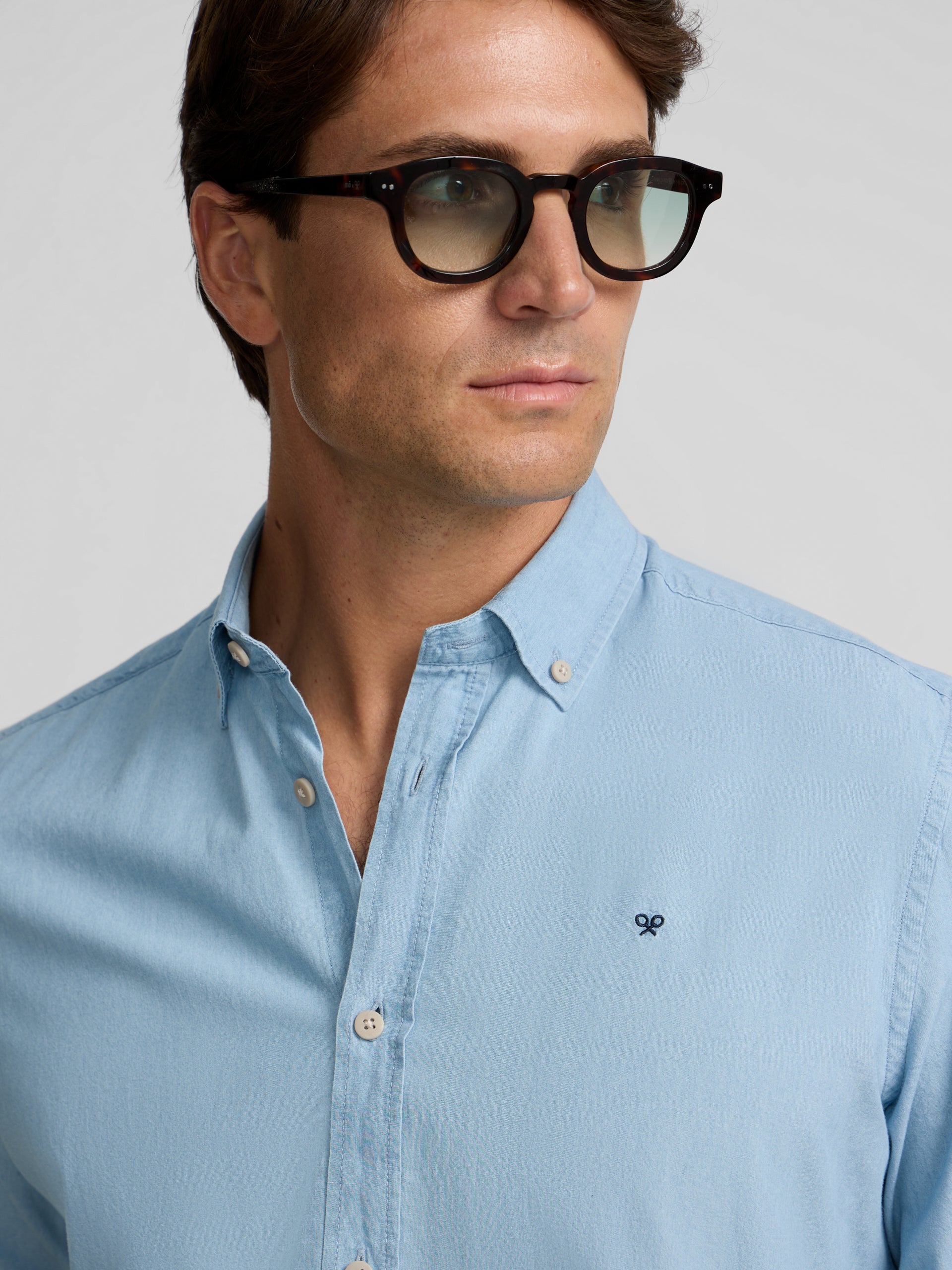 Camisa desportiva denim azul claro