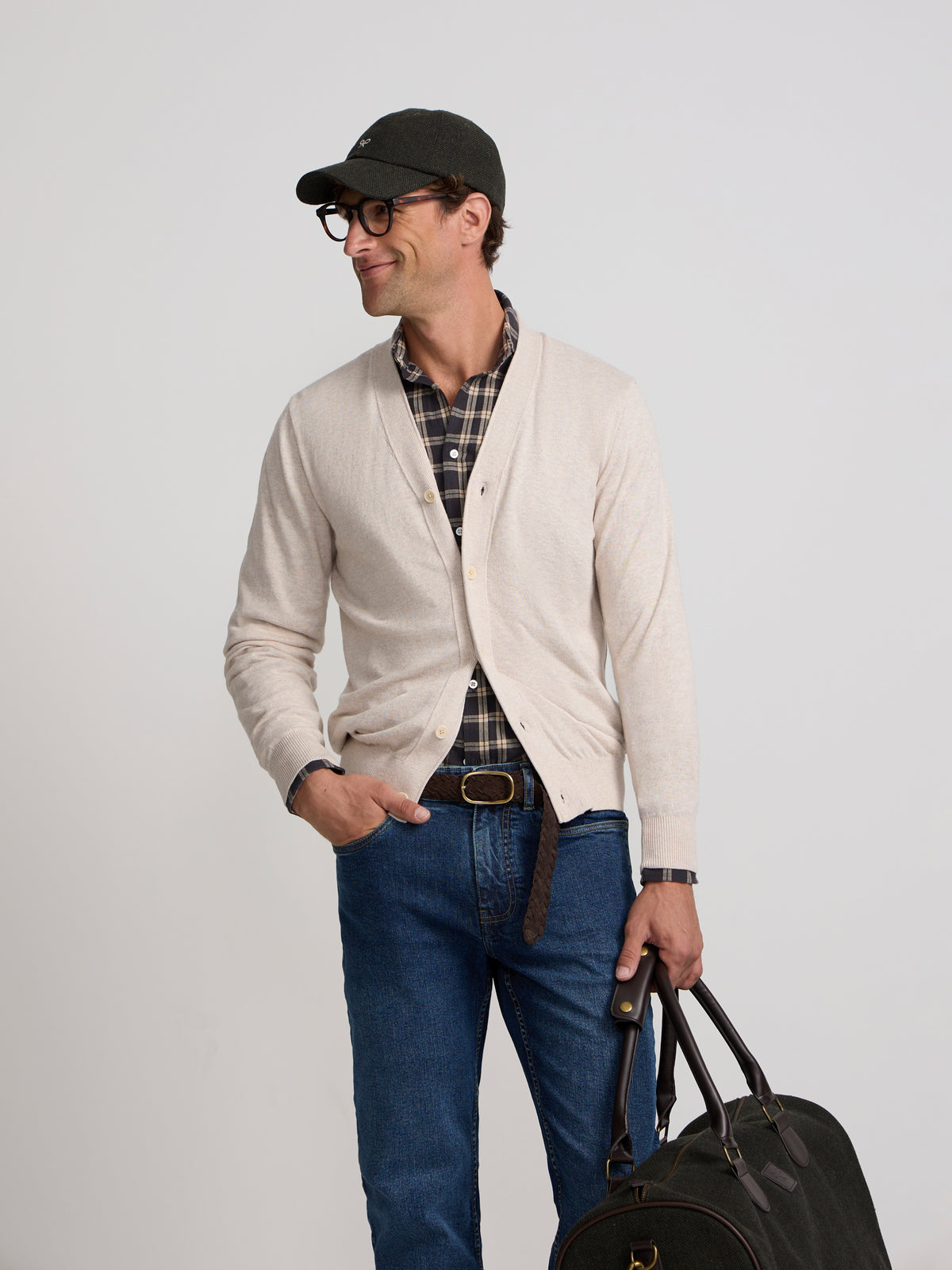 Cardigan clasico beige