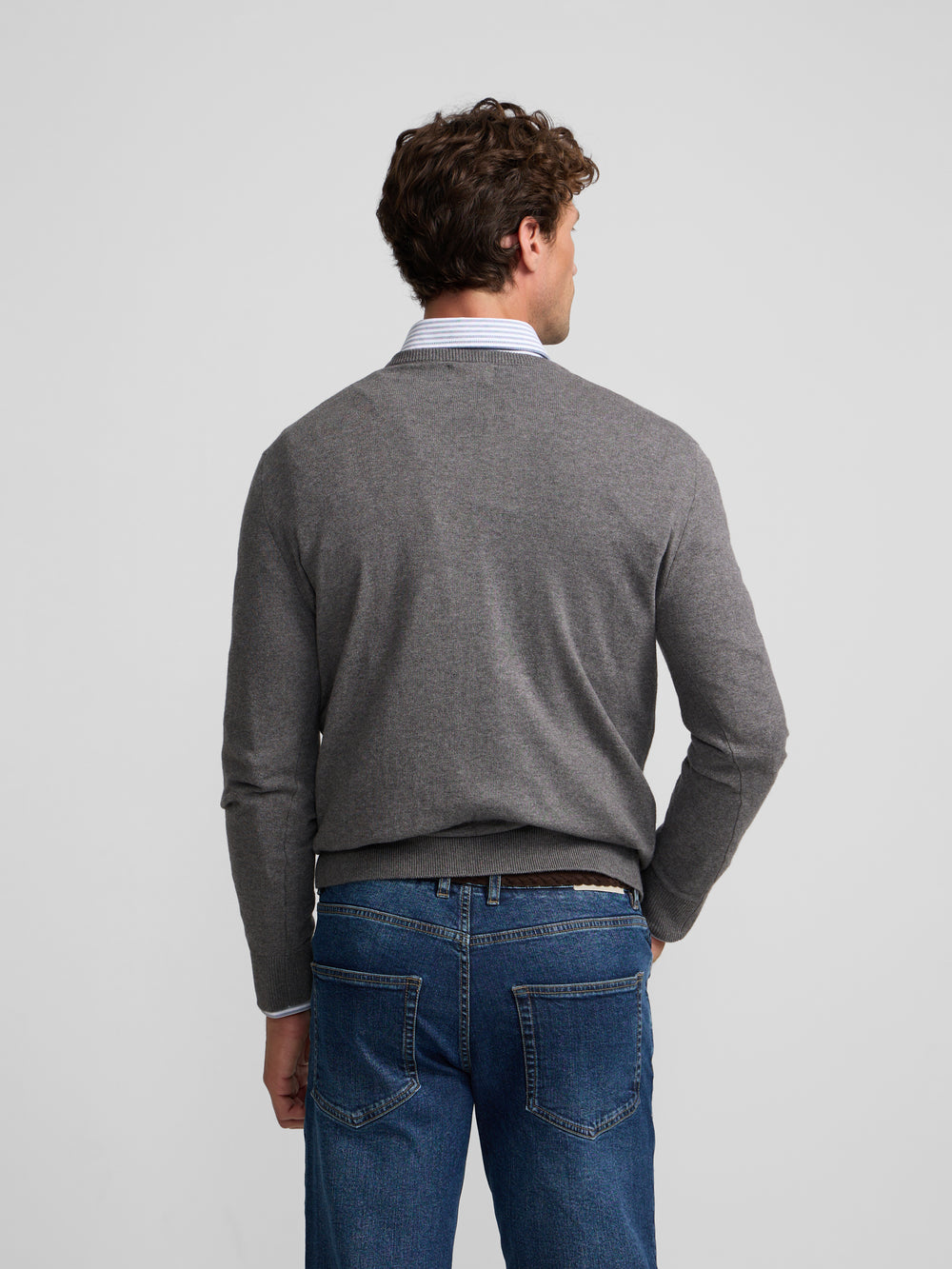 Jersey cuello pico gris