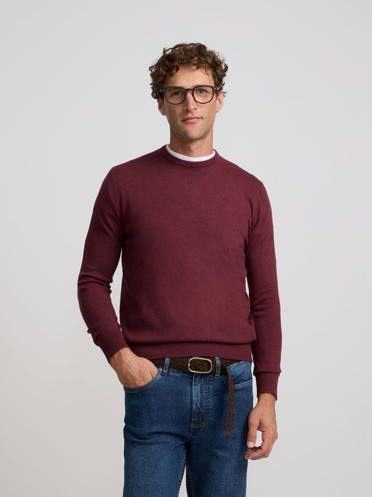 Burgundy crew neck sweater