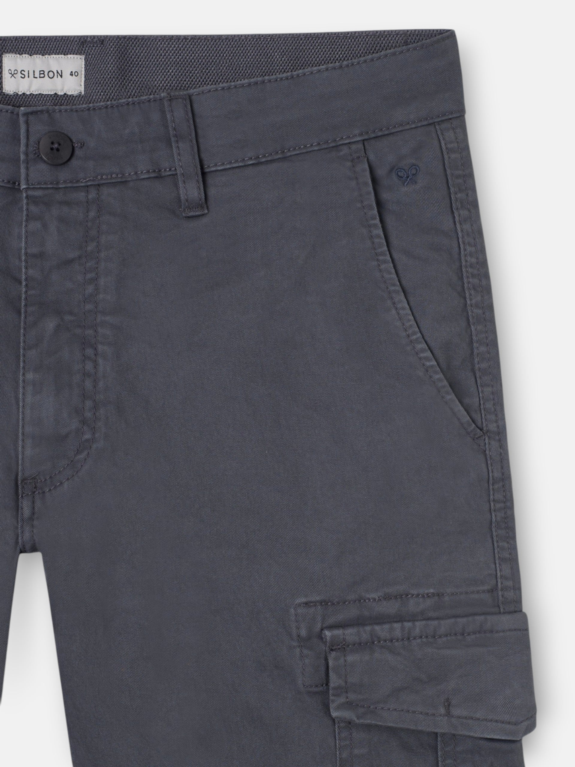 Pantalon sport cargo gris marengo