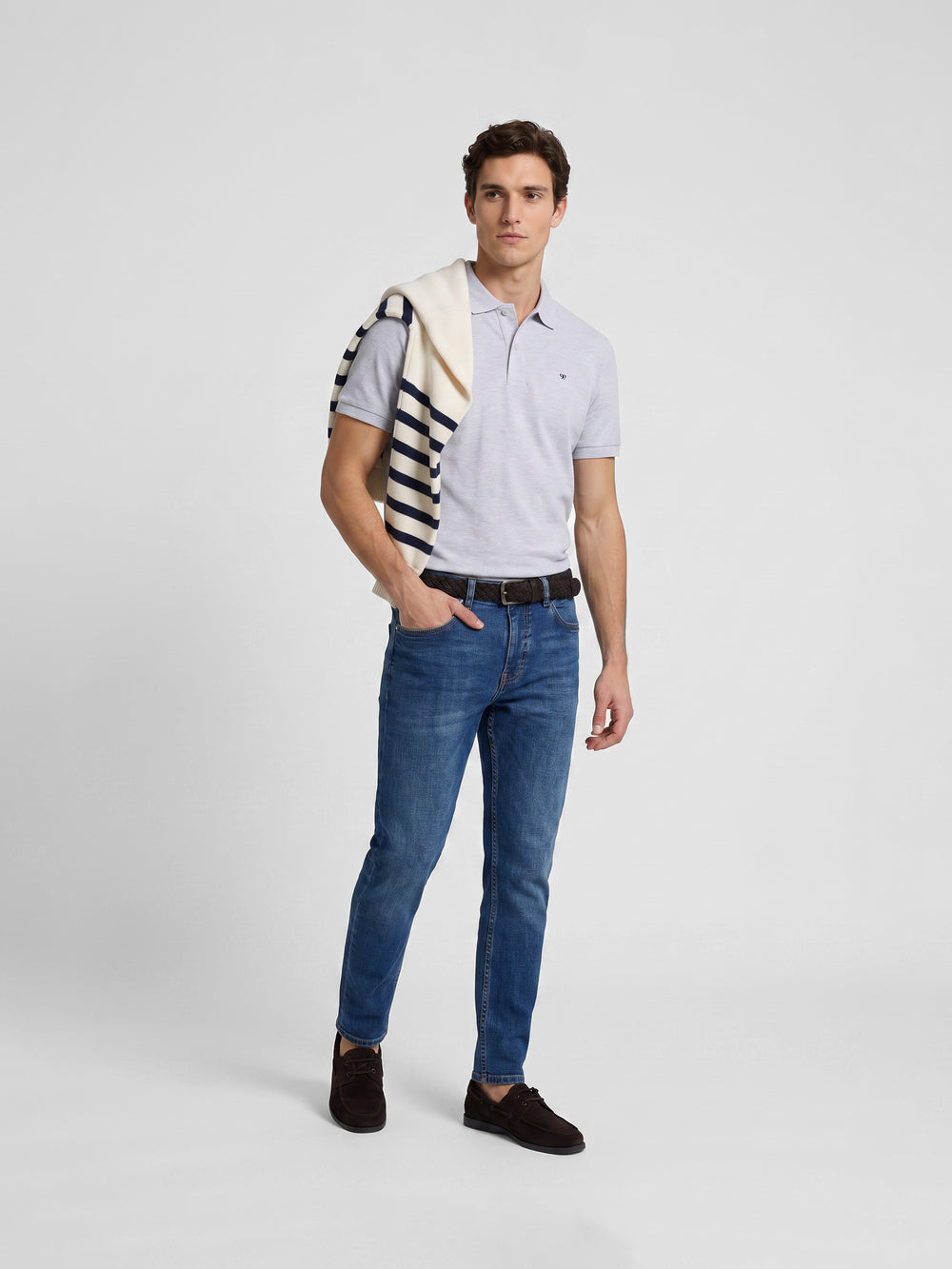 Short-sleeved grey polo