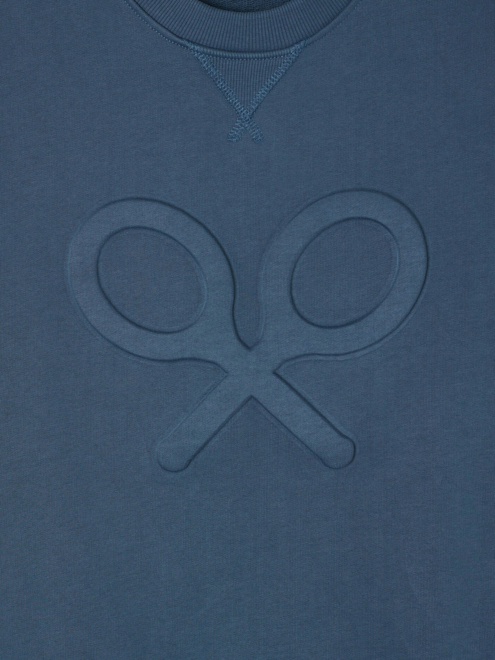 Sudadera clasica logo relieve petroleo