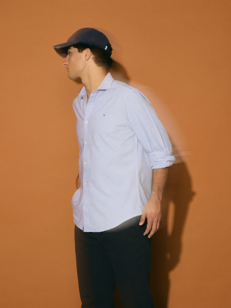 Camisa sport oxford riscas horizontais azul-marinho