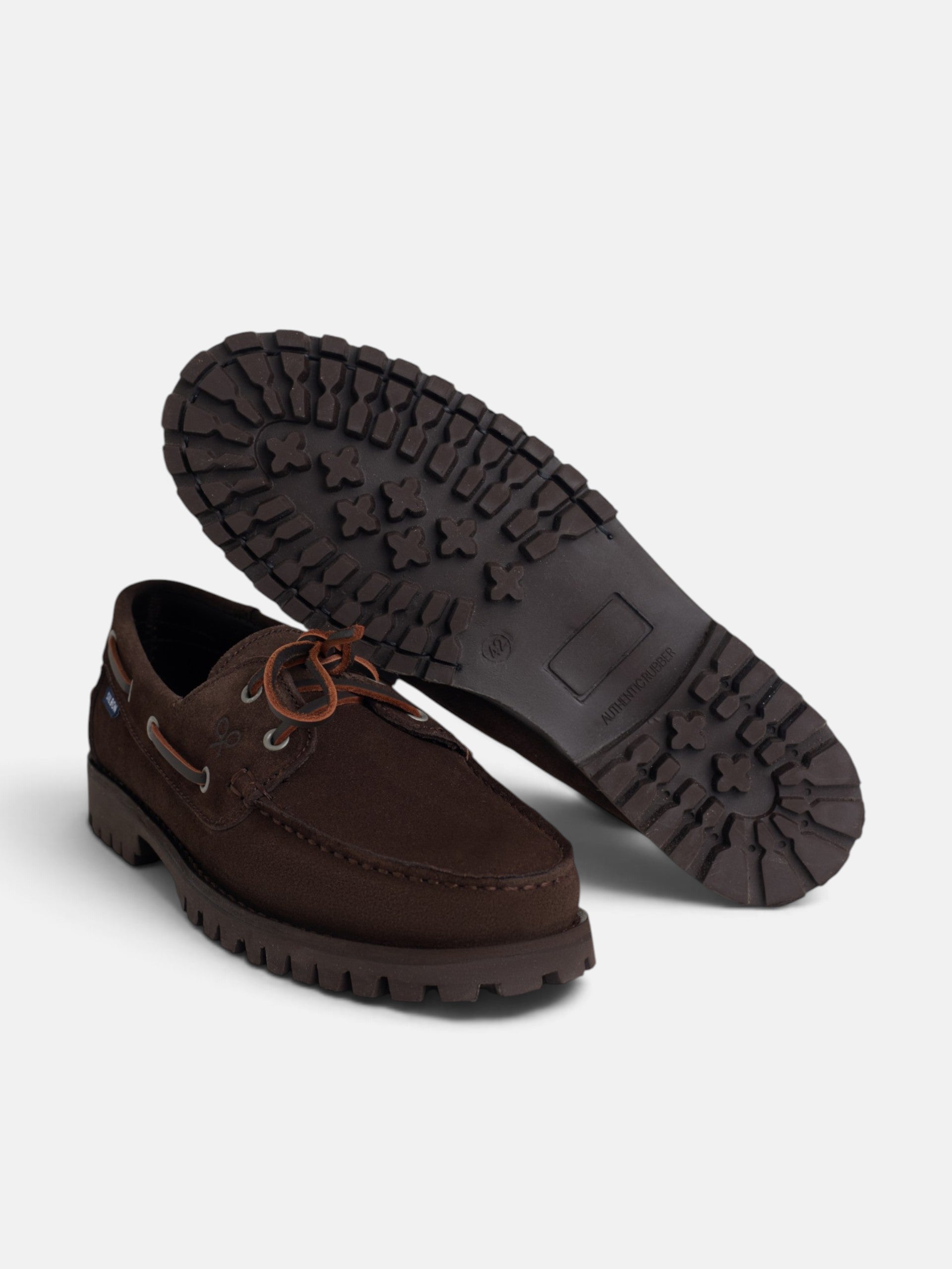 Zapato nautico serraje marron oscuro