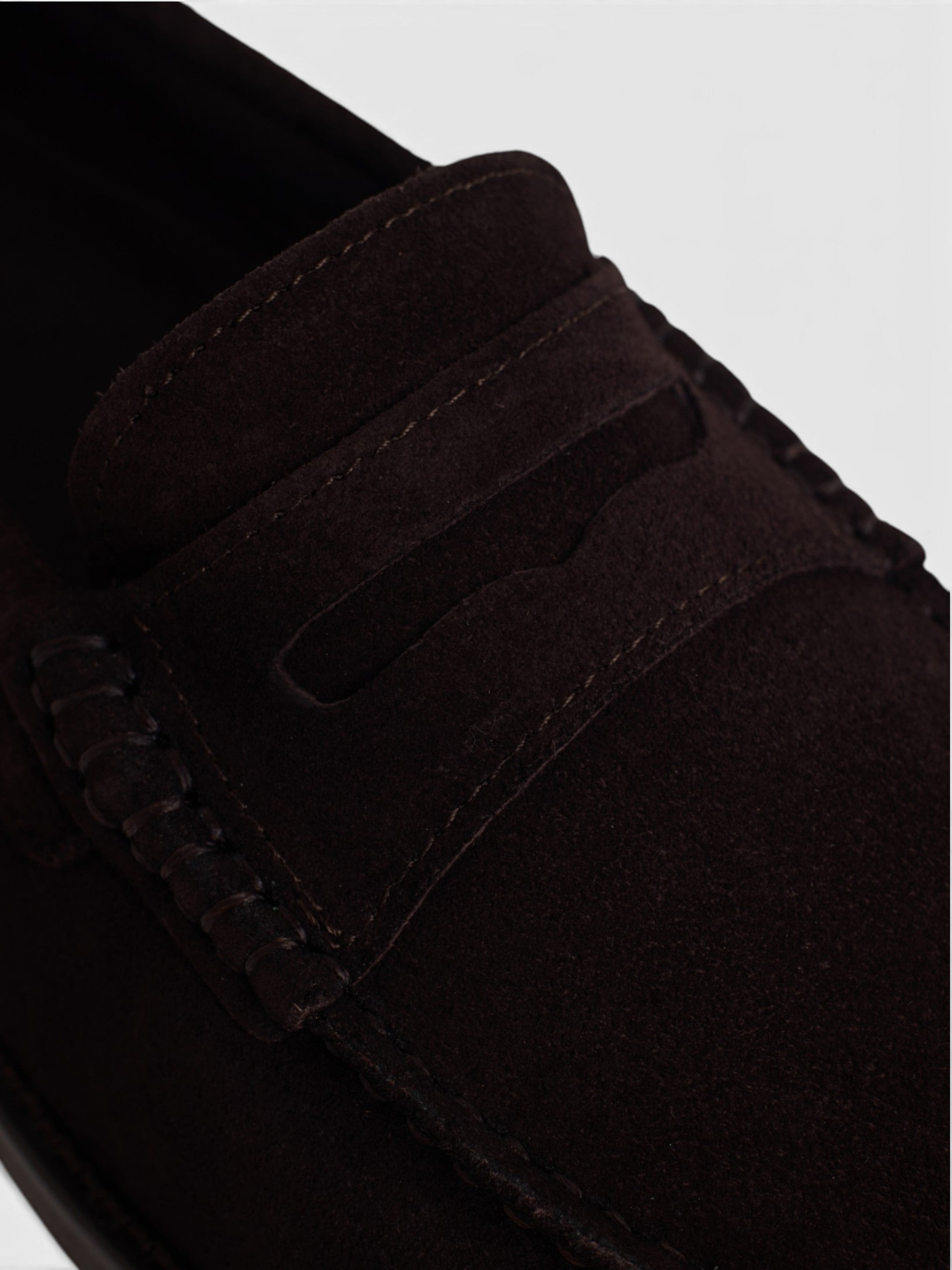 Zapato mocasin ante marron claro