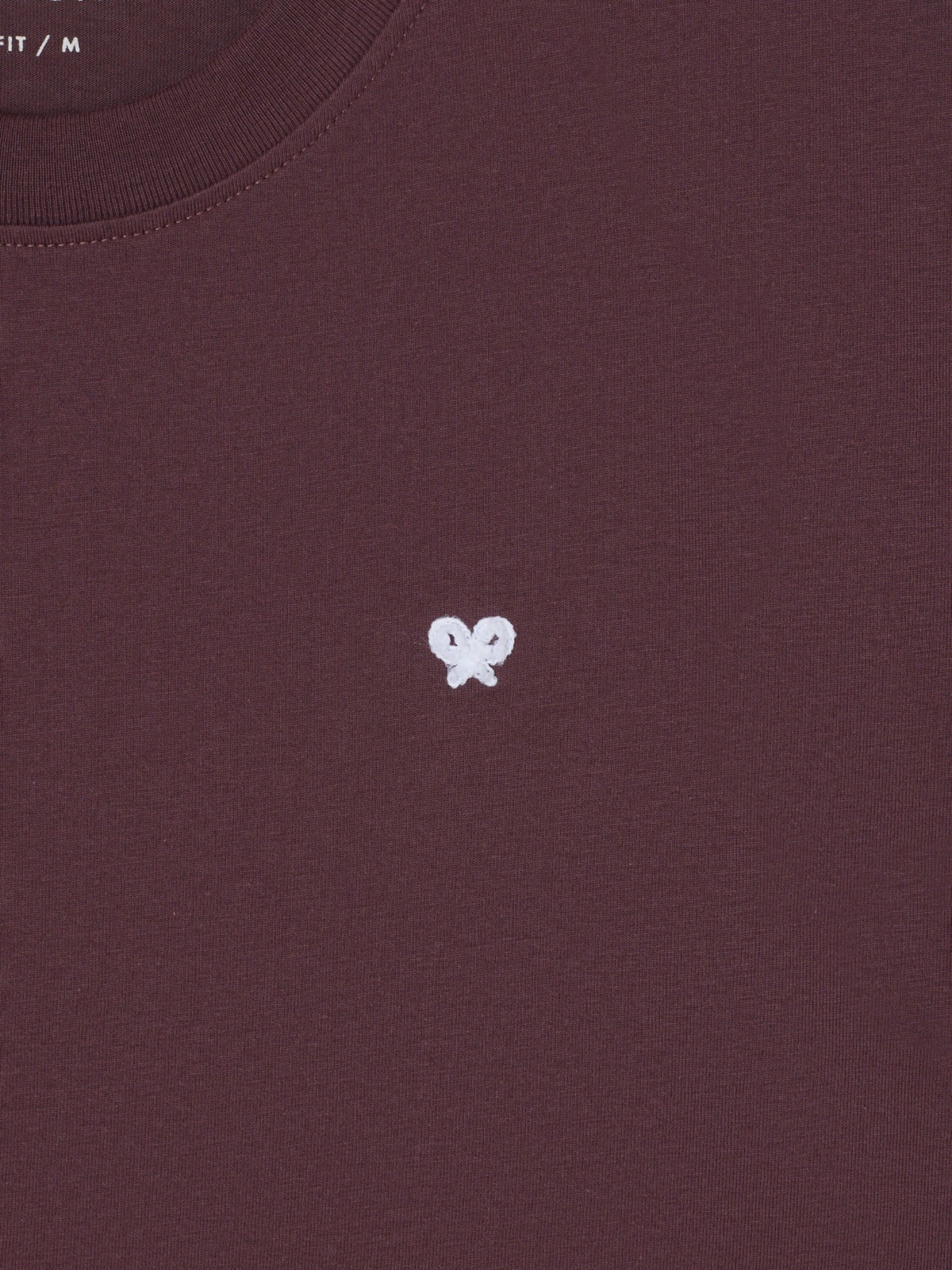 Camiseta silbon outfits burdeos