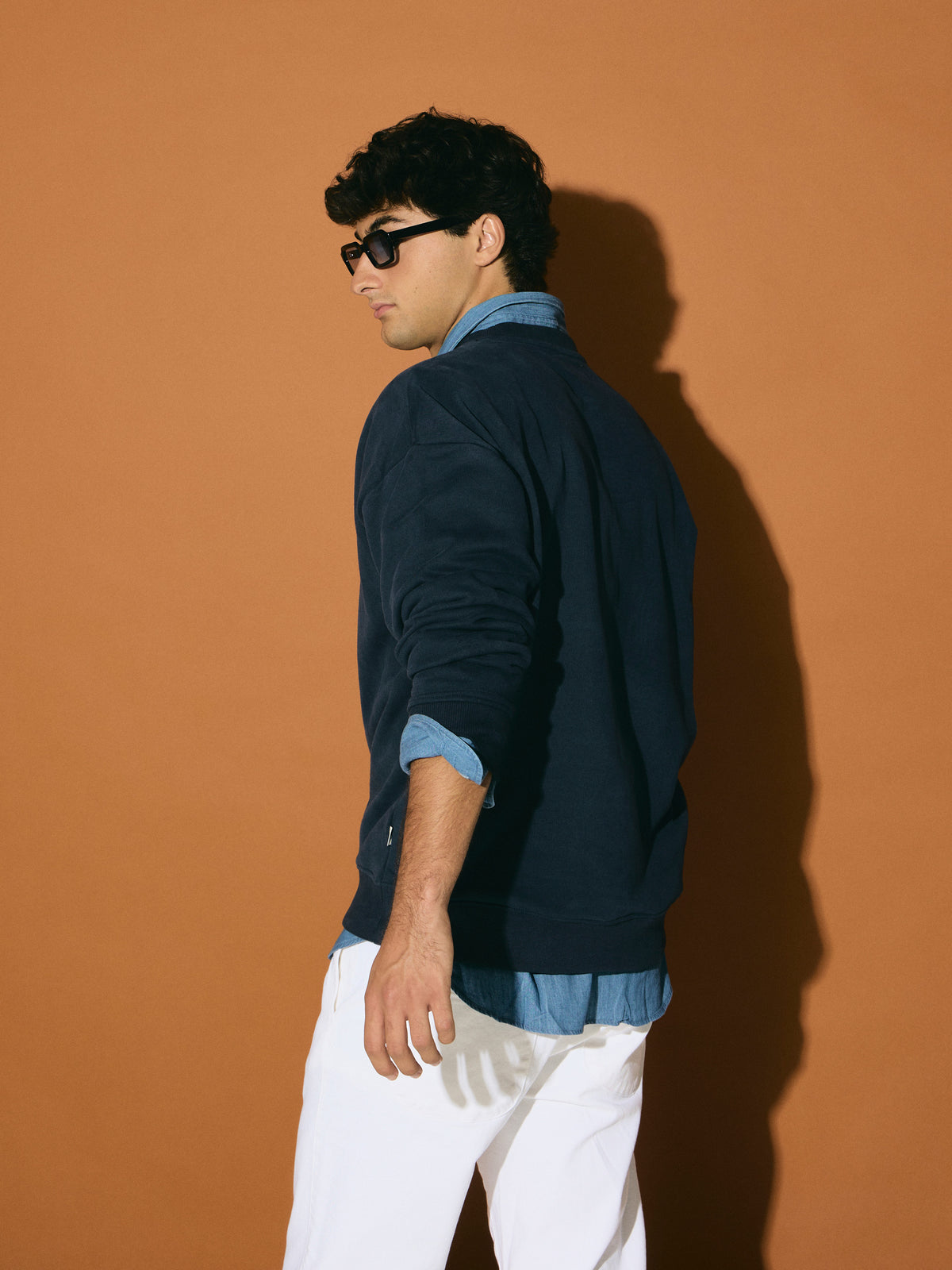 Sudadera relaxed fit silbon bordado azul marino