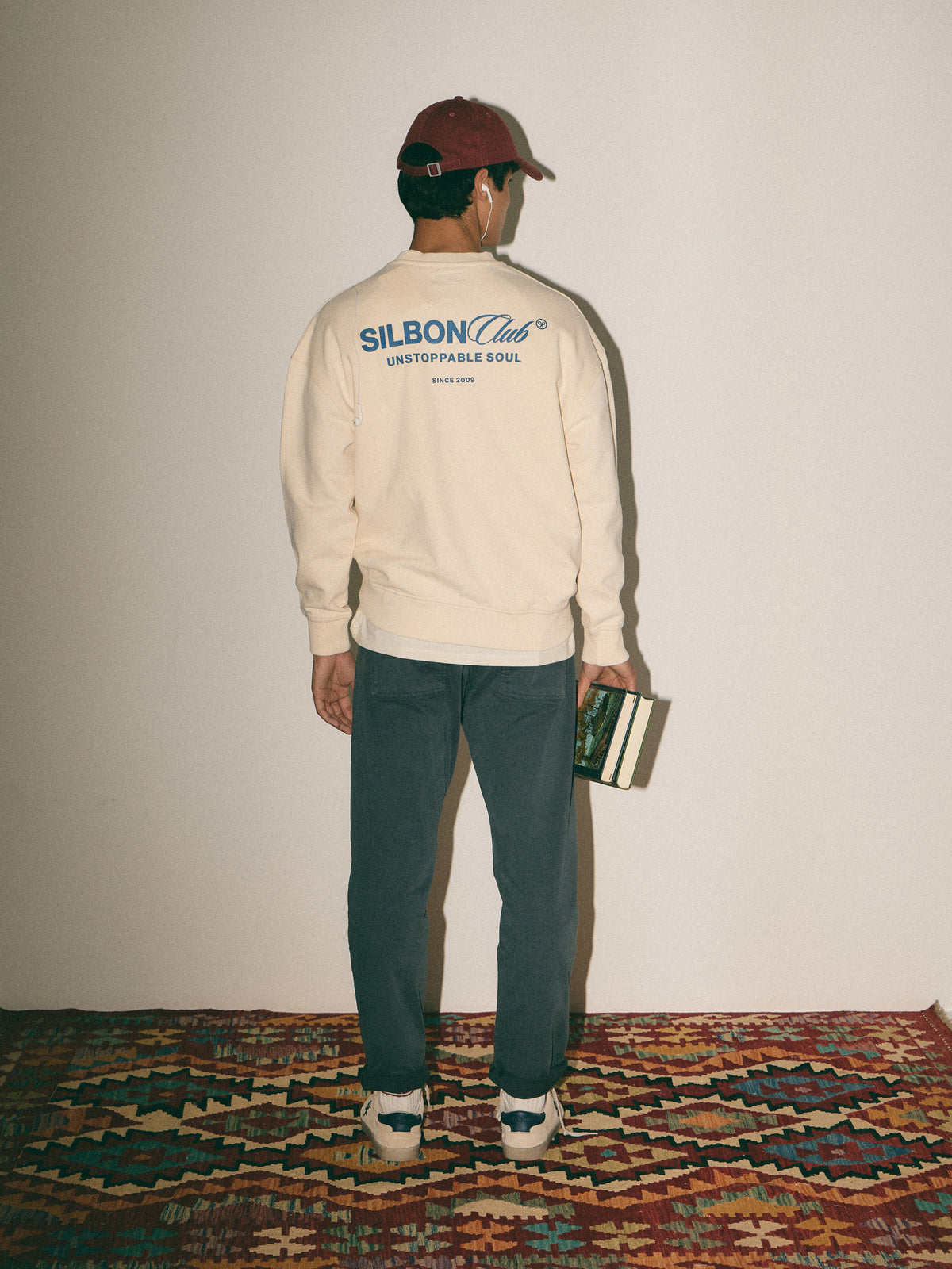 Silbon Club relaxed fit cream sweatshirt