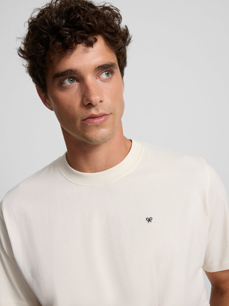 Camiseta nordic vibes crema