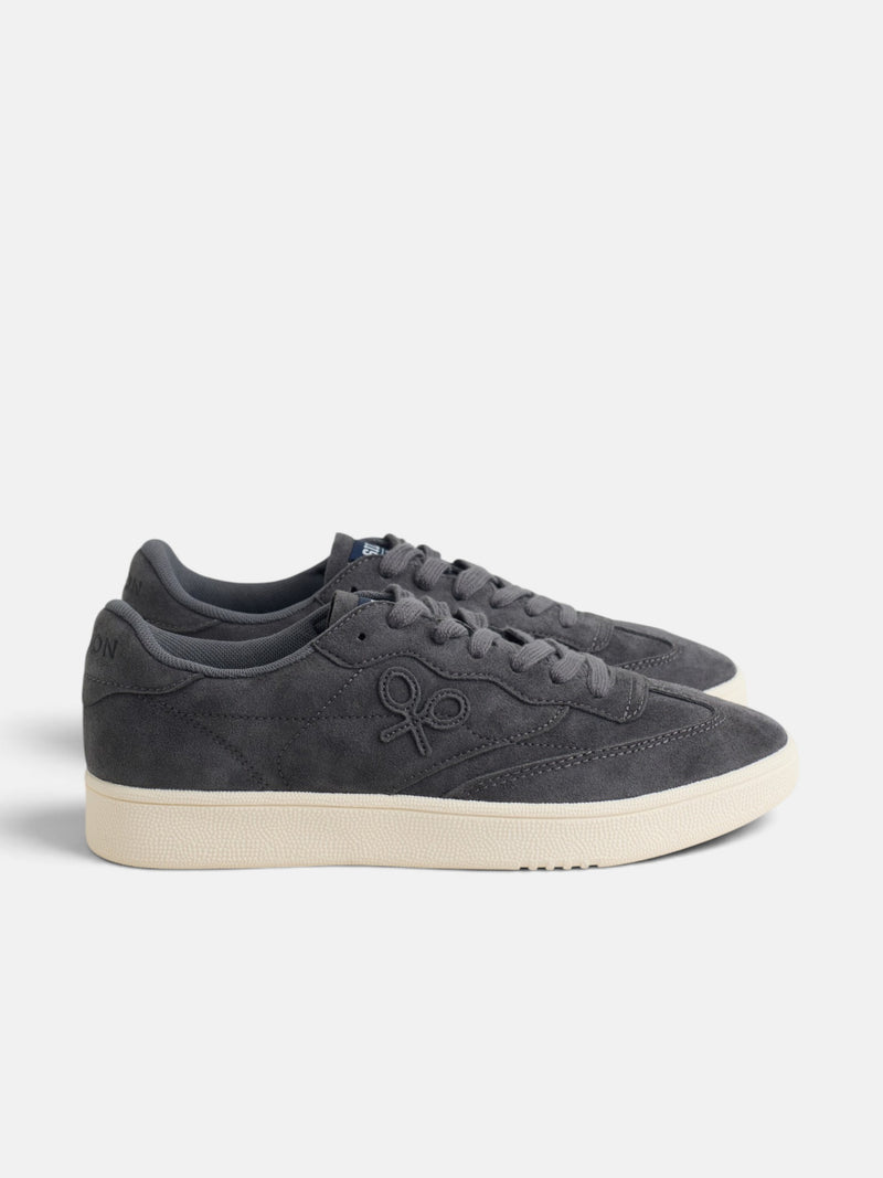 Navy blue suede casual sneaker