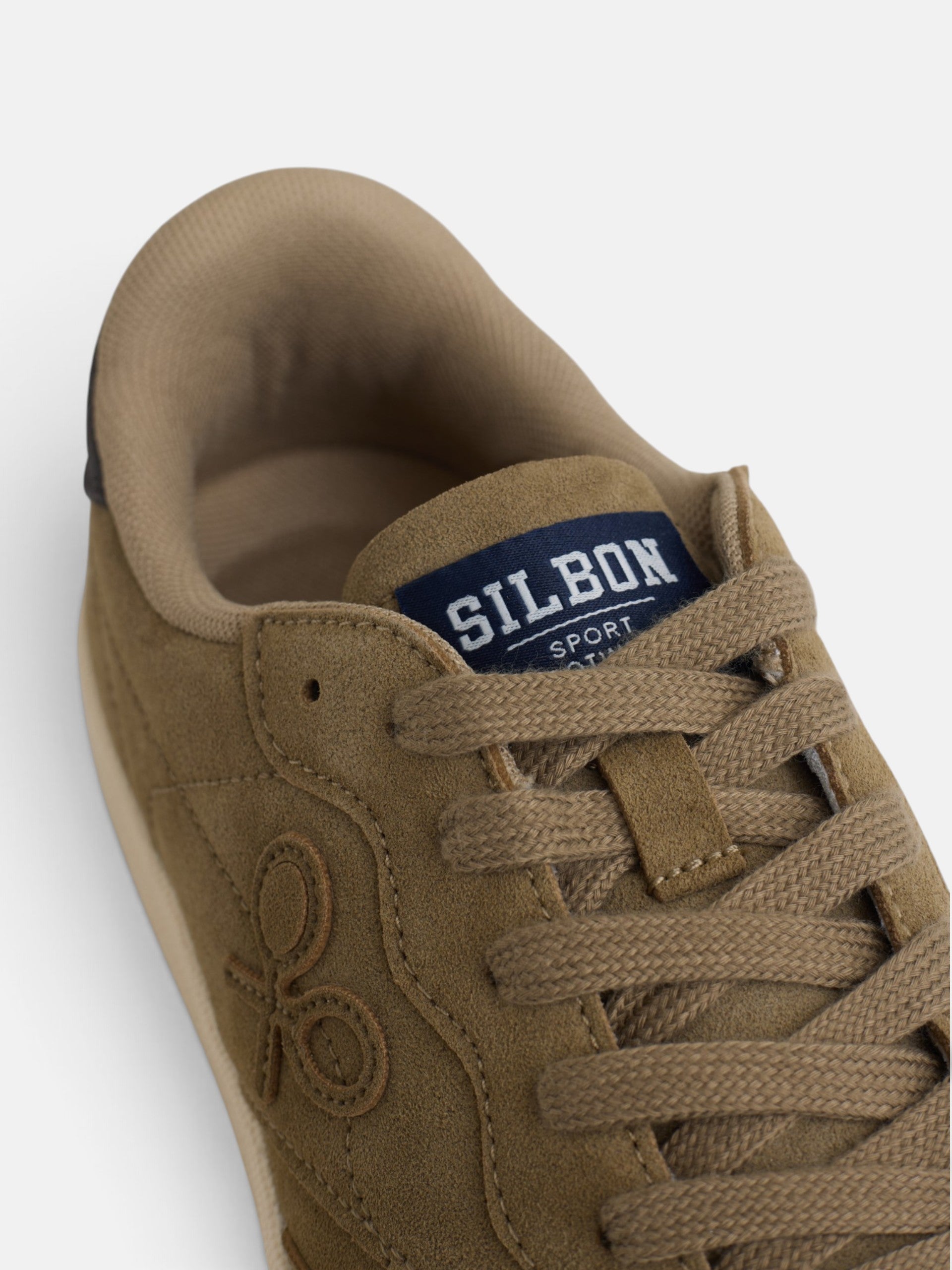 Green suede casual sneaker