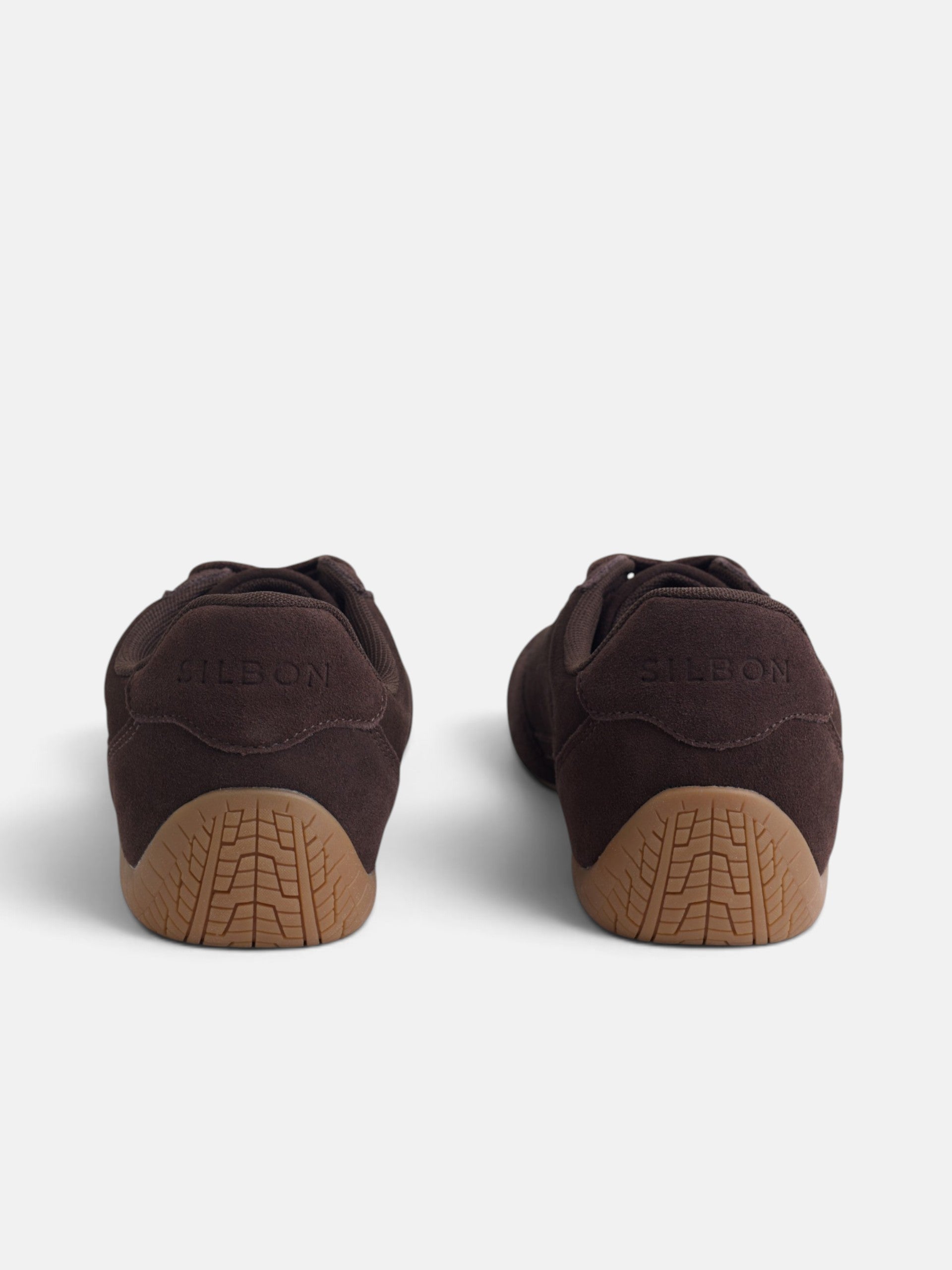 Zapatilla retro serraje marron