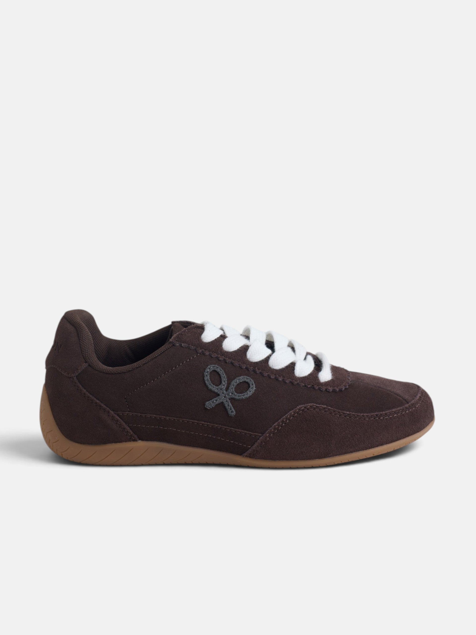 Zapatilla retro serraje marron