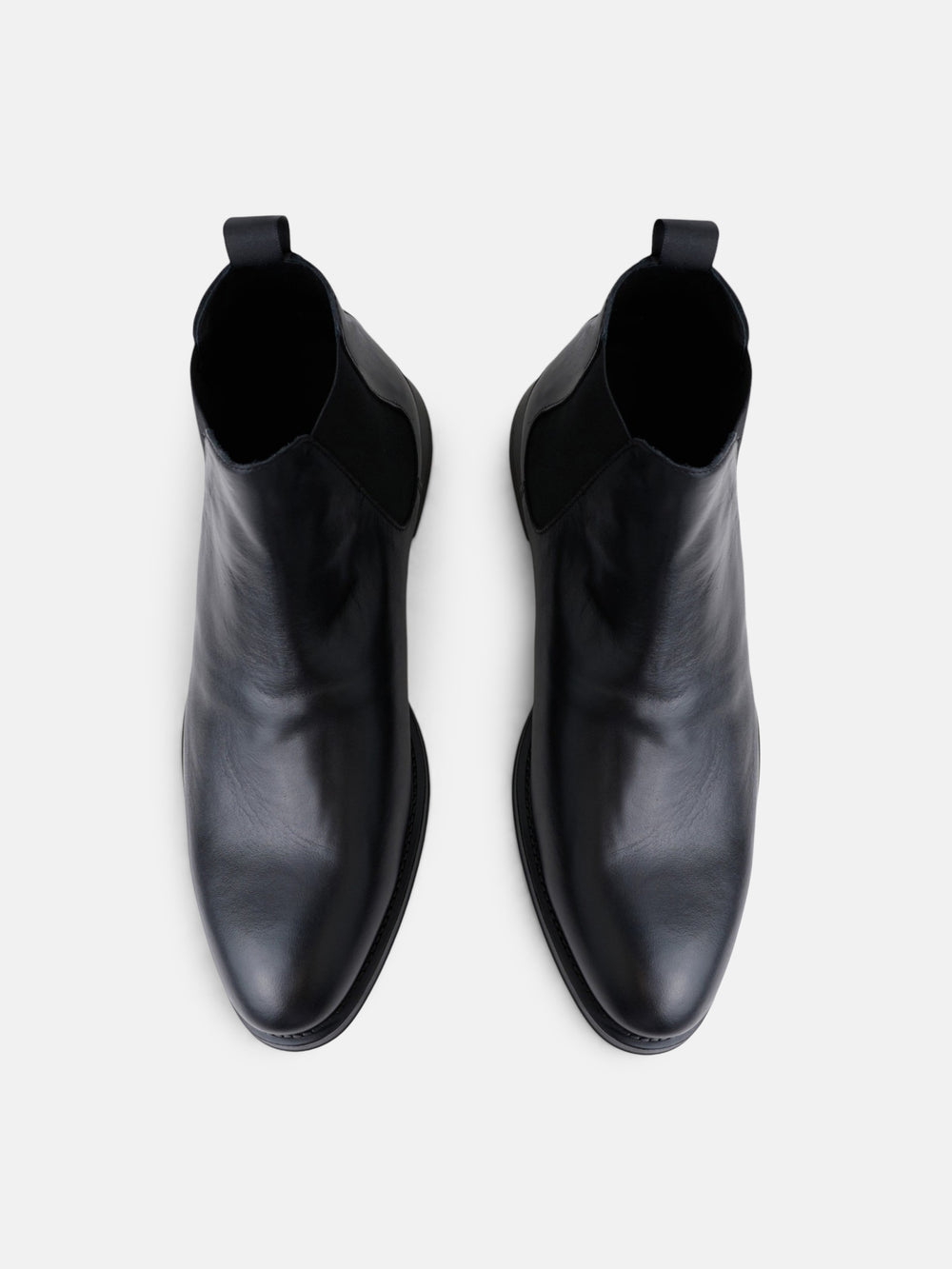 Unique black leather Chelsea boot