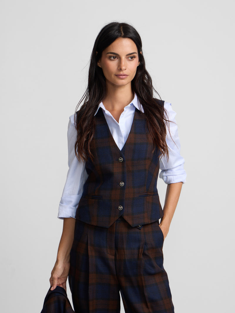 Chaleco entallado cuadros azul y marron