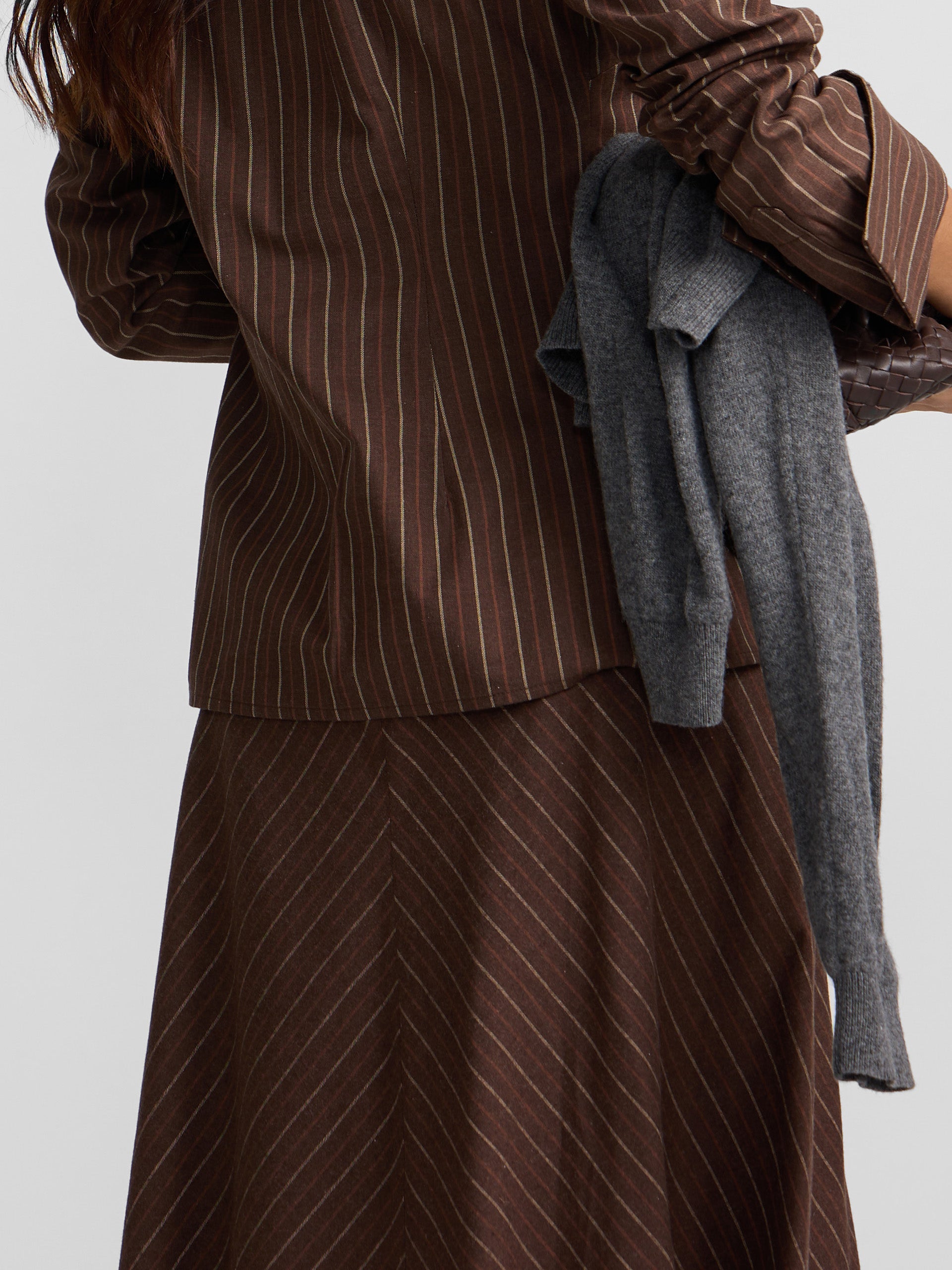 Falda midi evase rayas marron