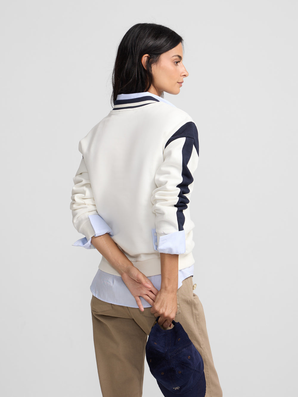 Sweat-shirt femme col en V varsity écru
