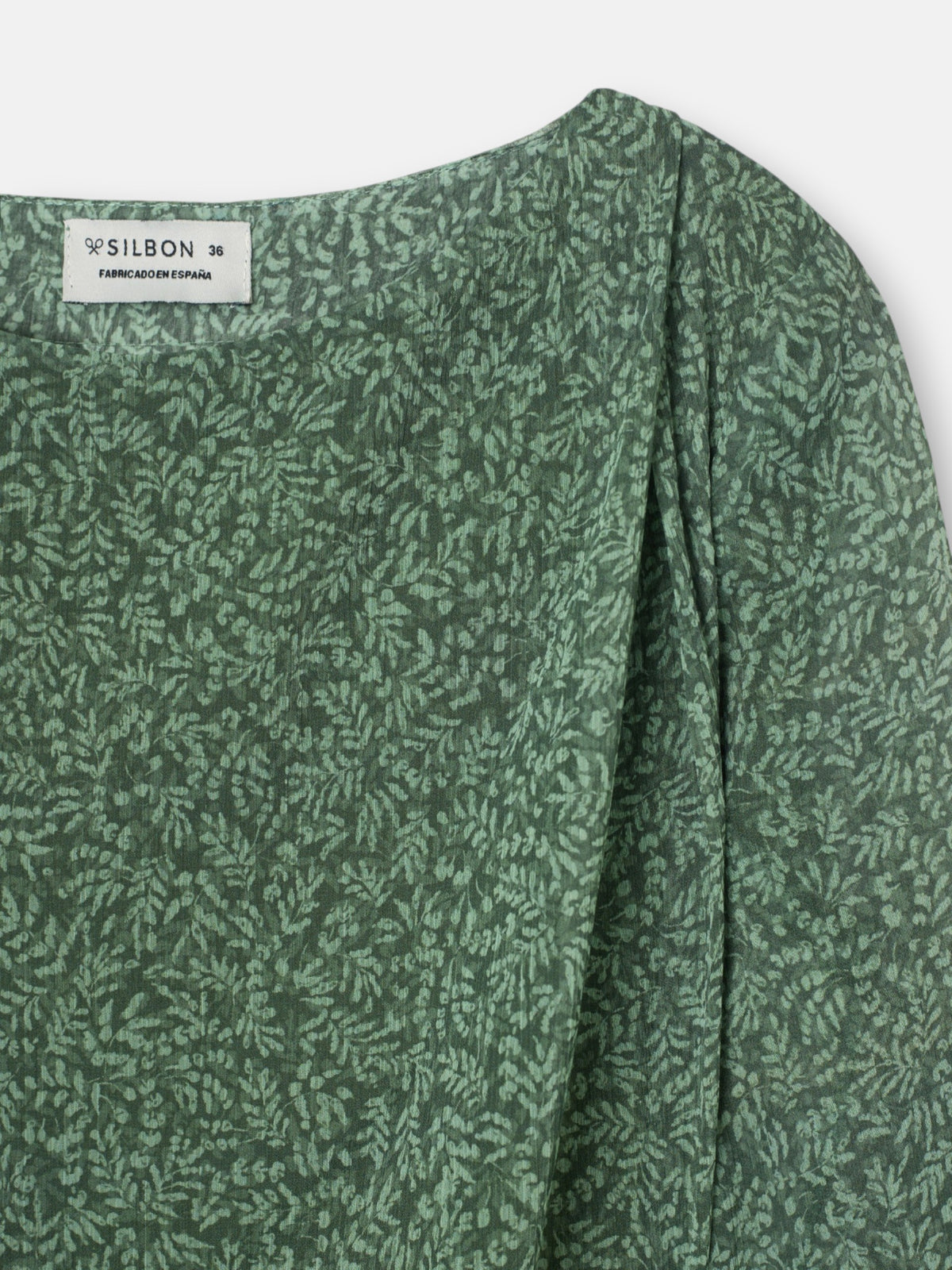 Vestido midi estampado hojas verde