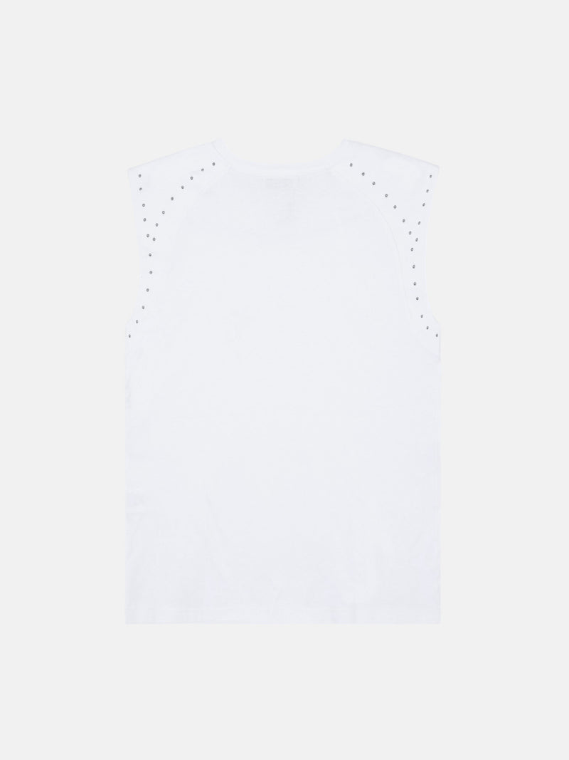 Camiseta mulher ombreiras detalhe tachas branca