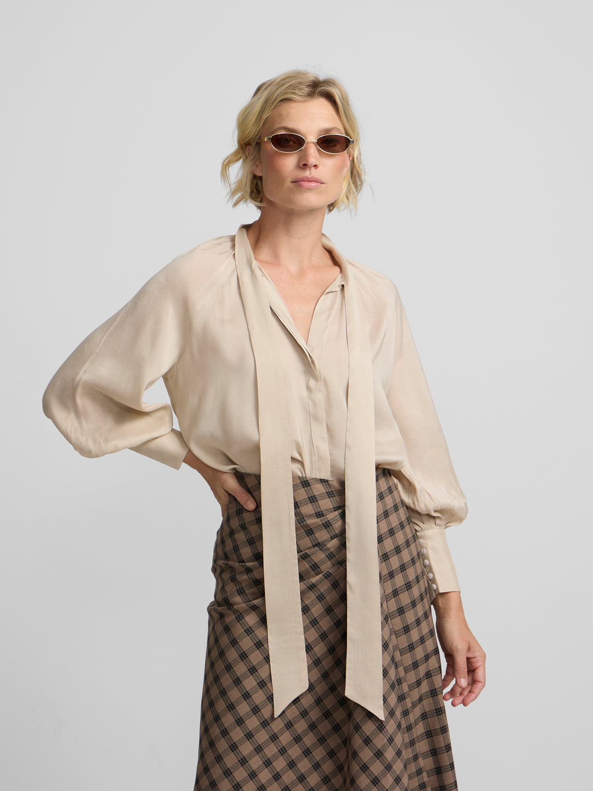 Blusa romantica lazada crudo