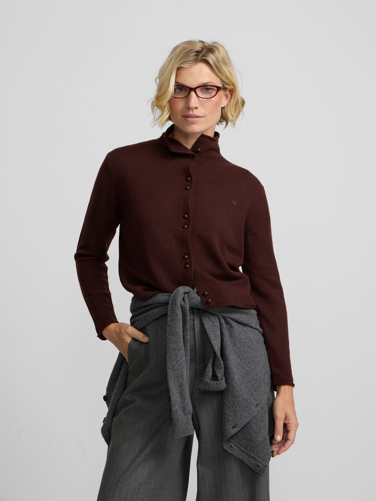 Cardigan cuello subido marron