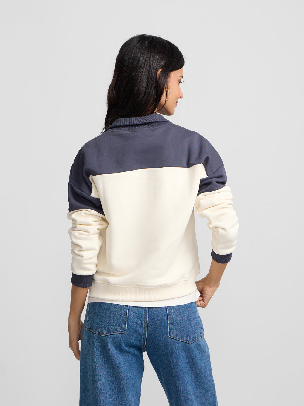 Sweat-shirt femme tricolore col à boutons bleu marine et écru