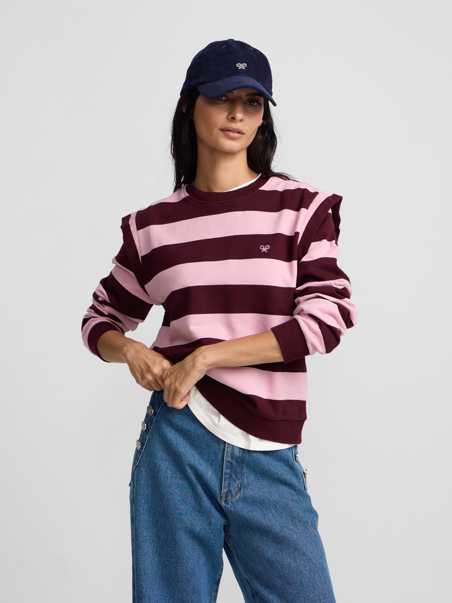 Sudadera hombreras rayas rosa y granate