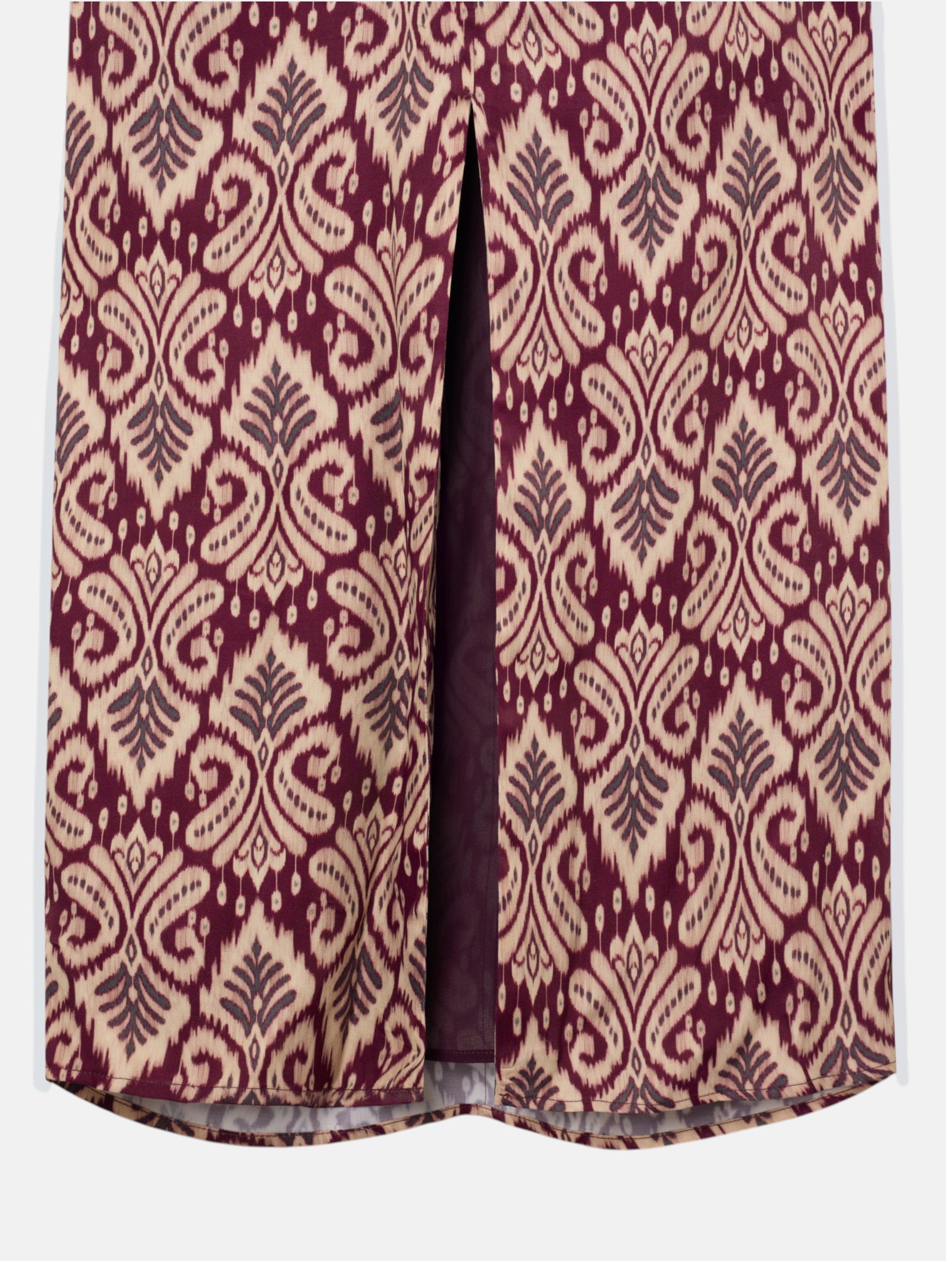 Vestido largo drapeado estampado ikat granate