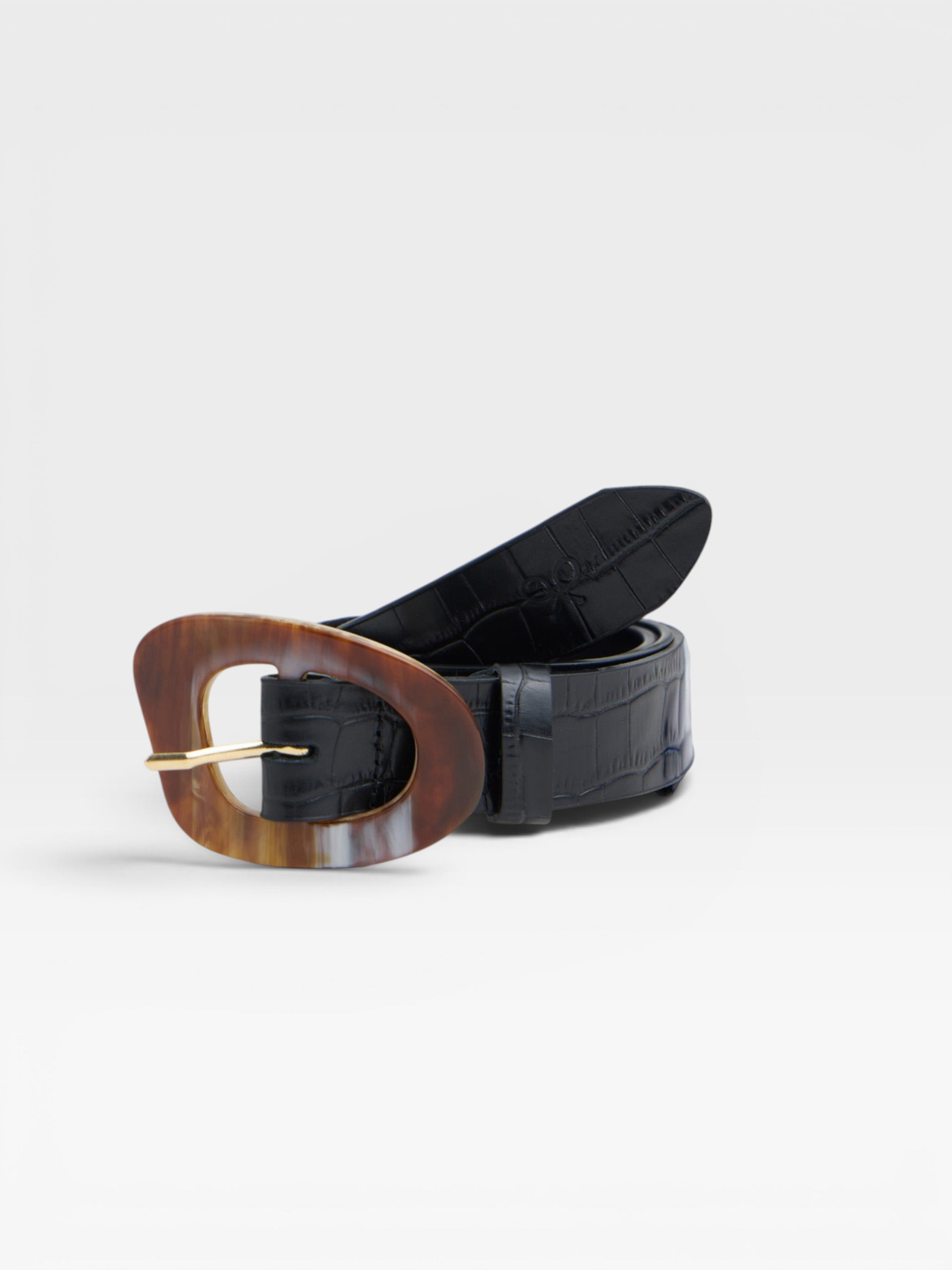 Black coco leather belt with tortoiseshell buckle