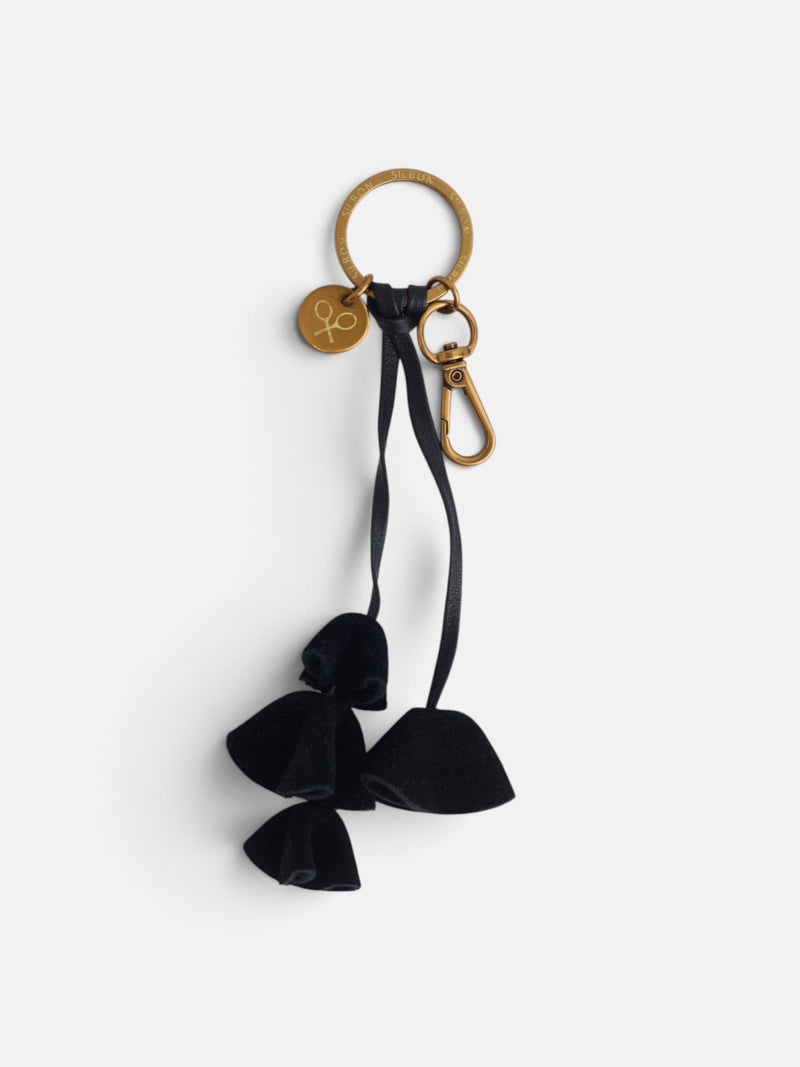 Chaveiro de pele com flores preto