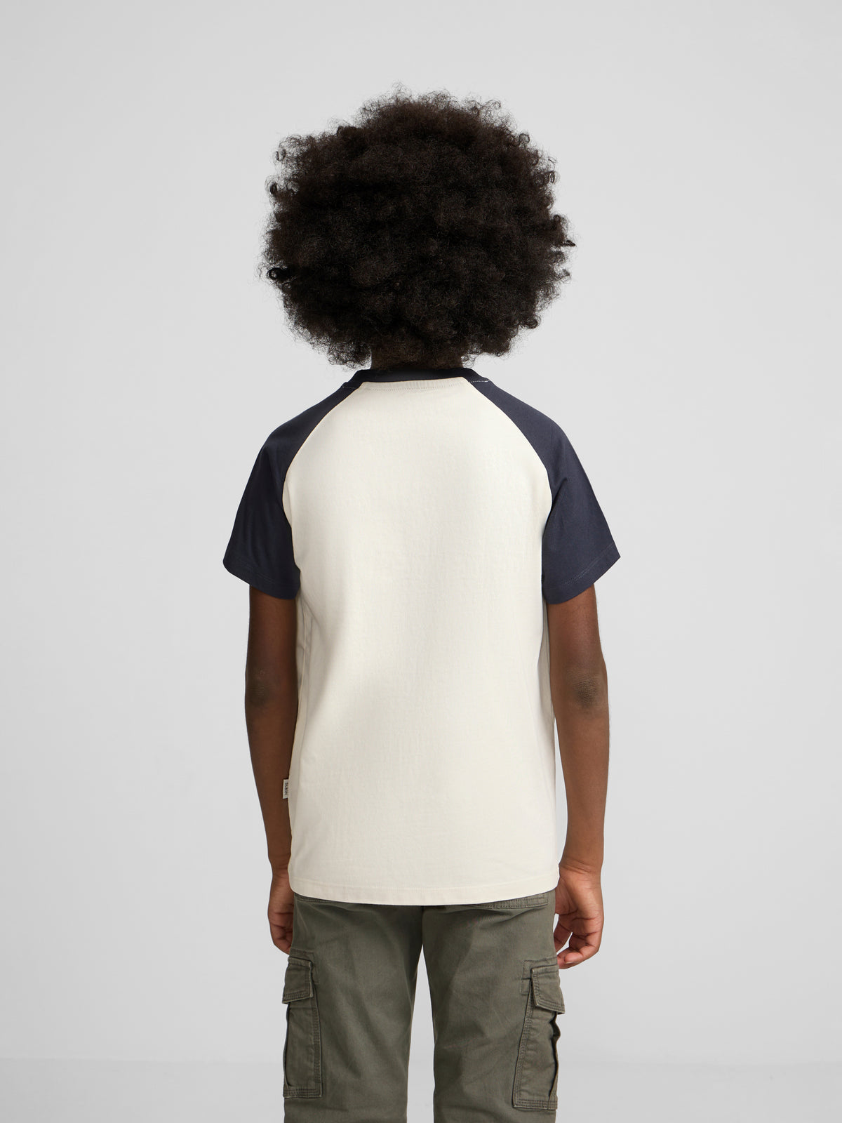 Camiseta kids ranglan varsity azul marino