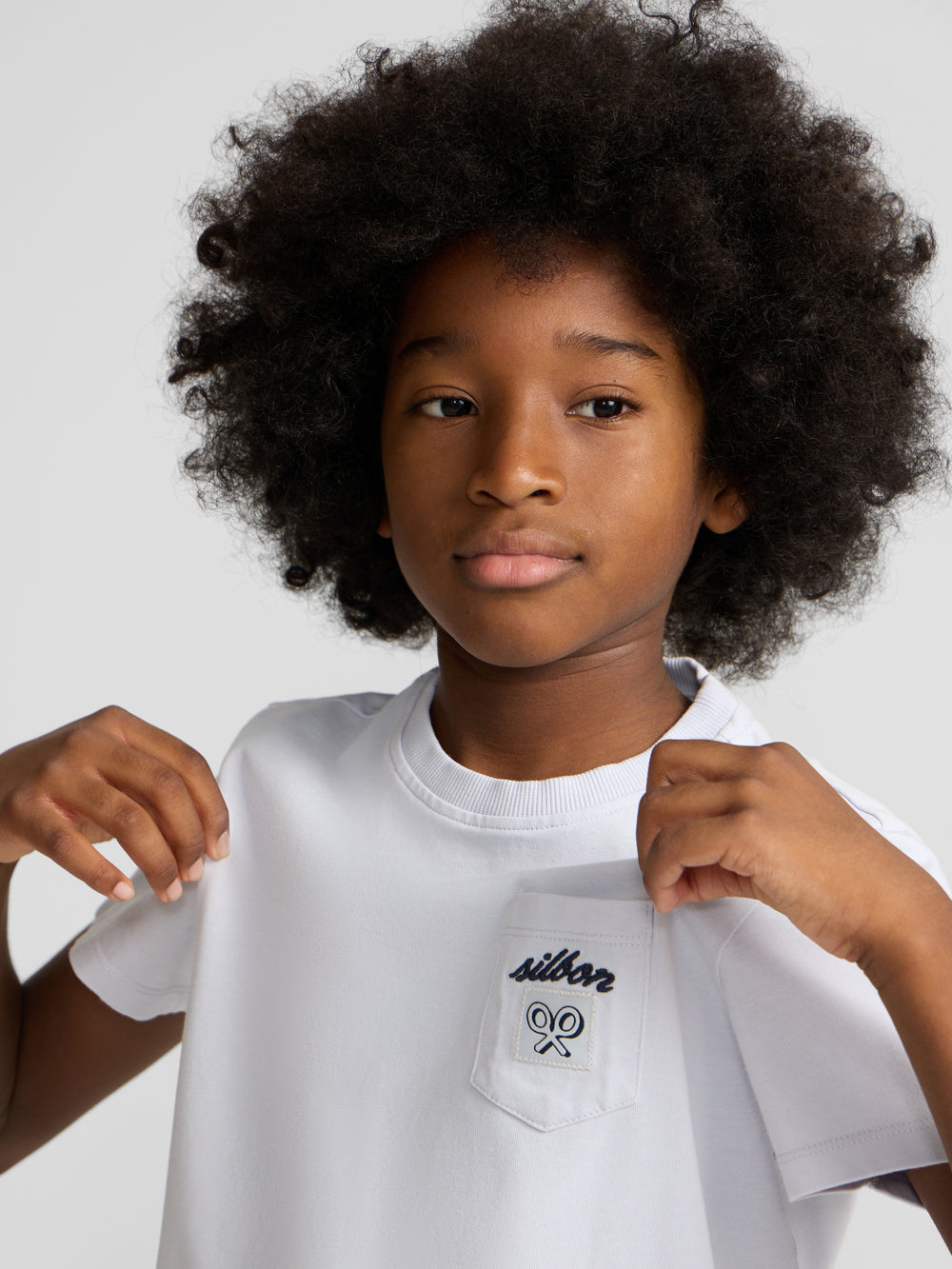 Camisola criança bolso etiqueta azul claro