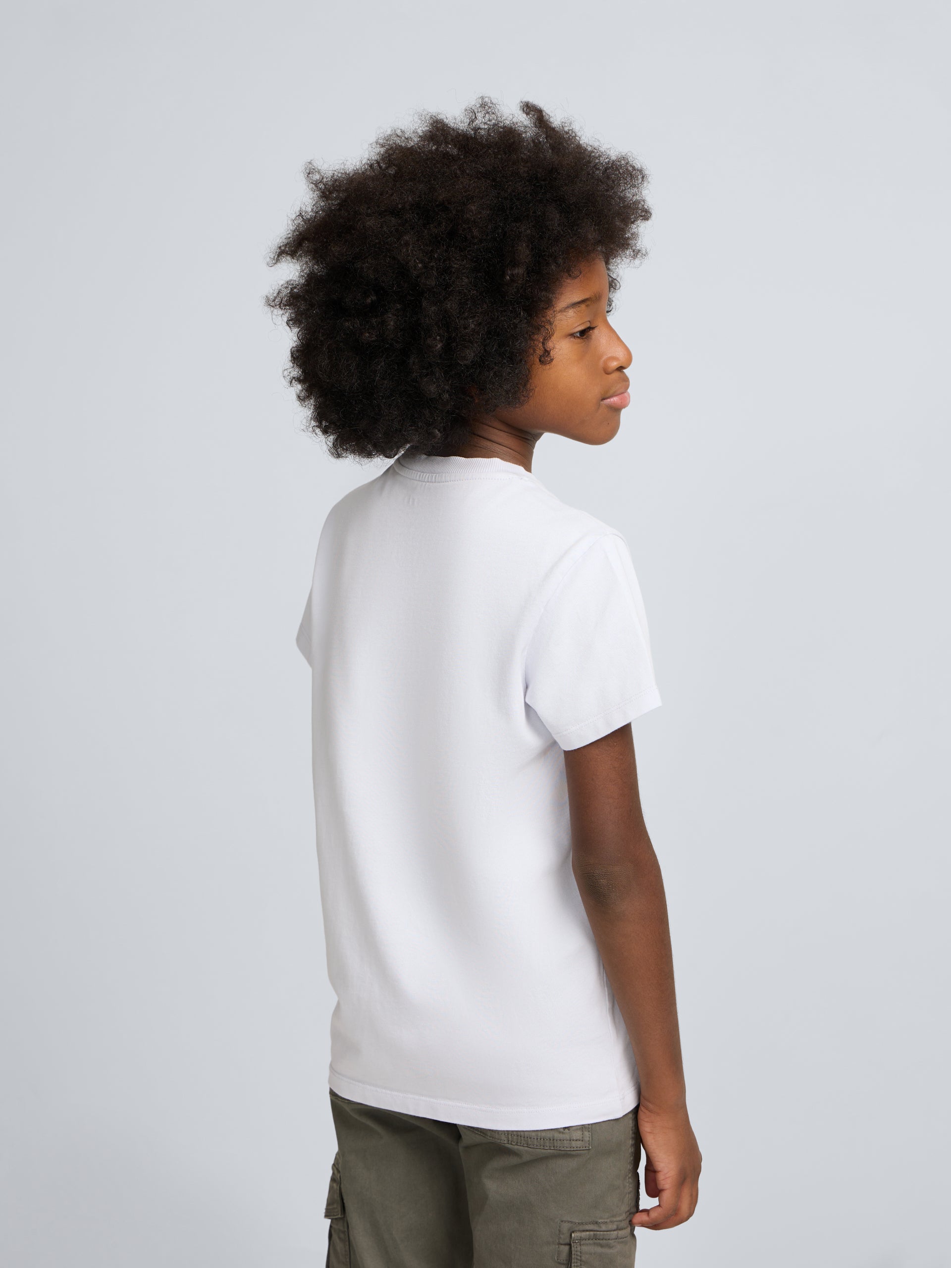 Camiseta kids bolsillo etiqueta azul claro